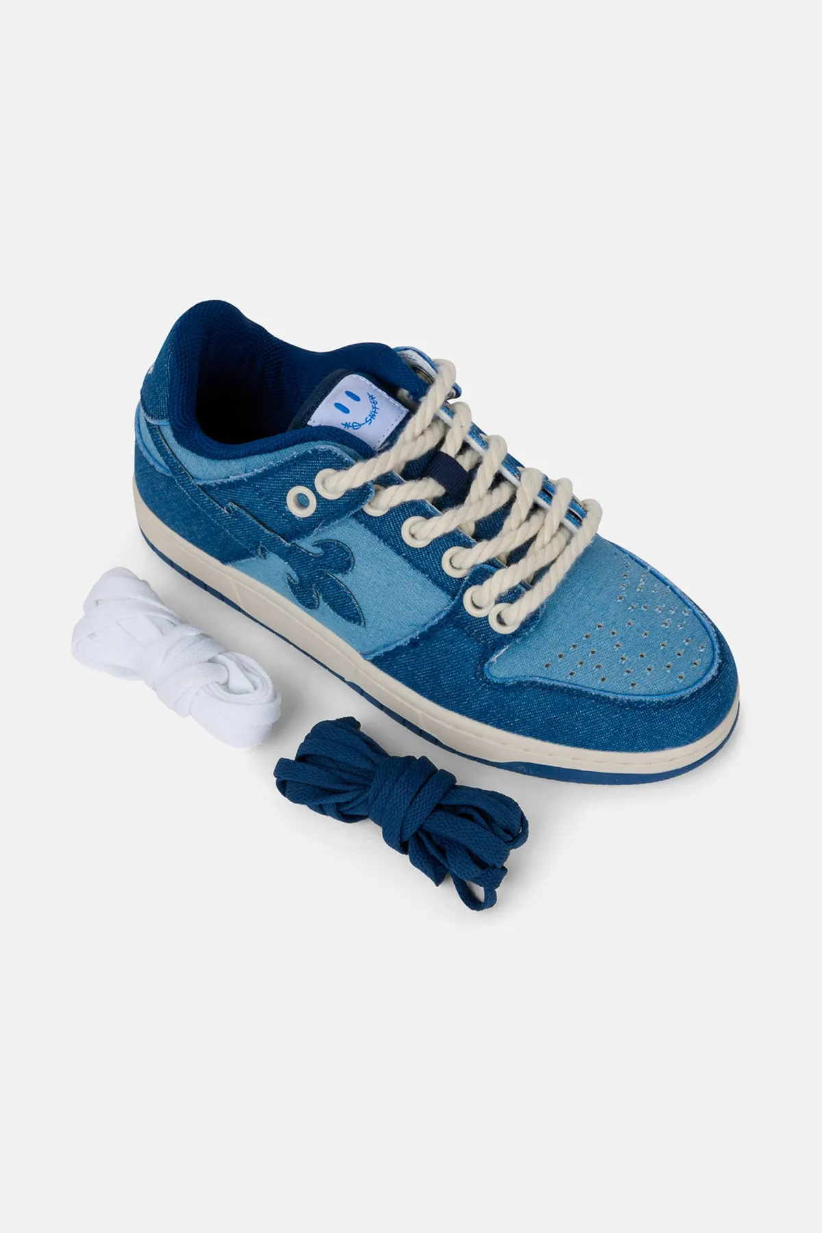 District V3 Bleu Jean sold by Eleven Paris product image thumbnail 2