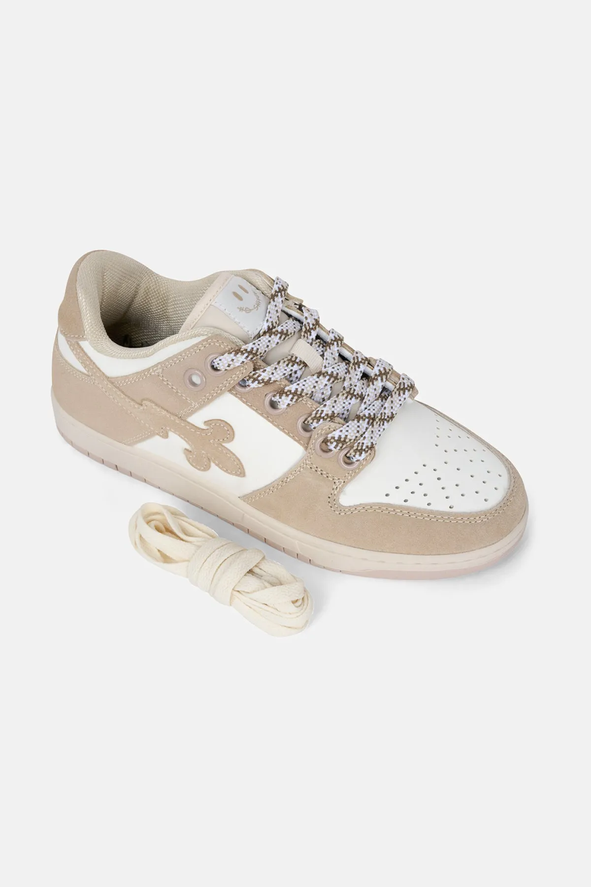 District V3 Beige sold by Eleven Paris product image thumbnail 2