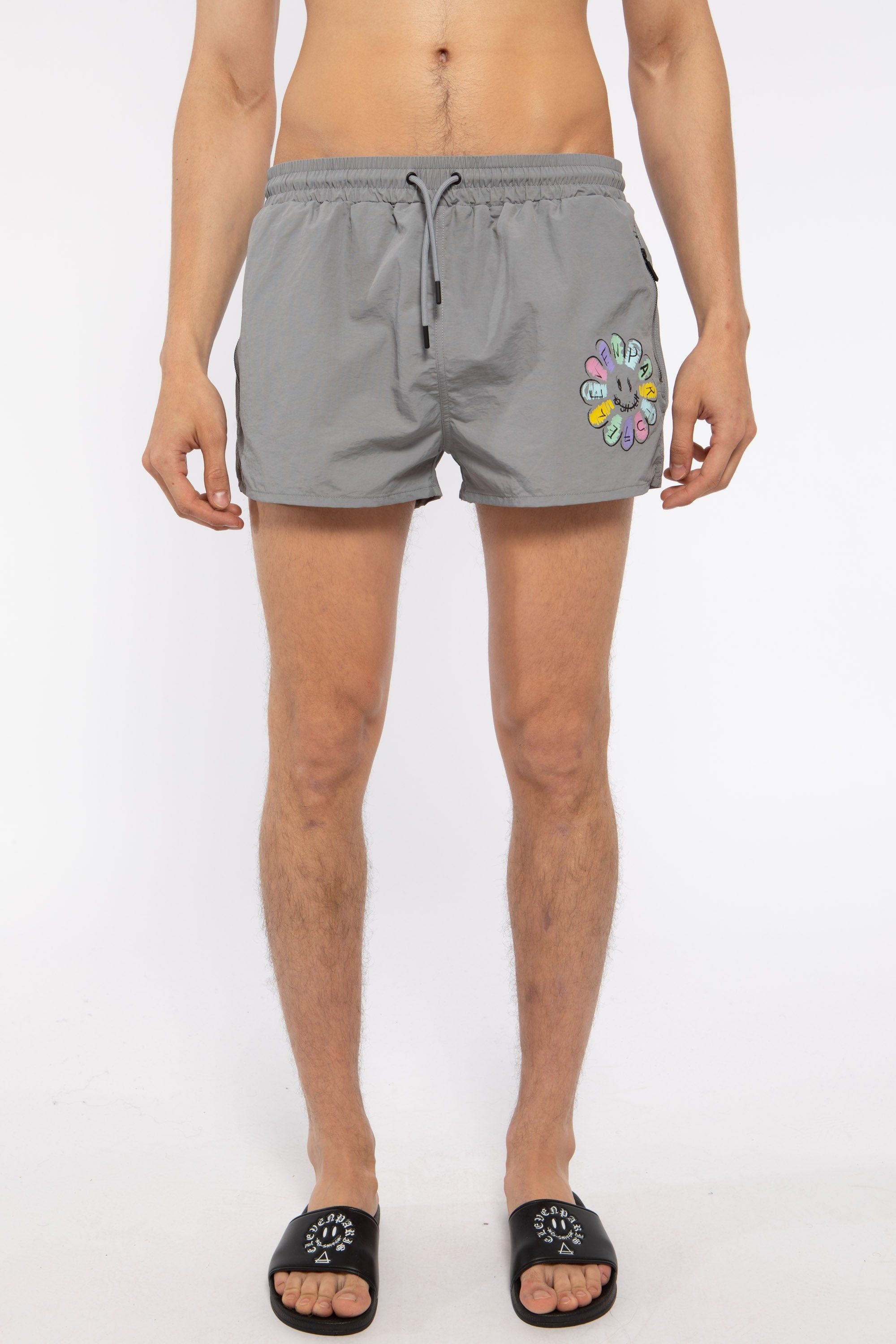 Boomrang Slate sold by Eleven Paris