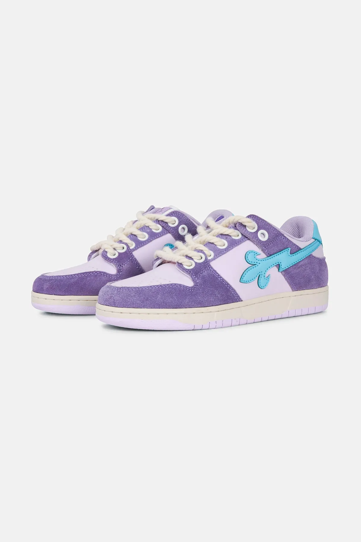 District V3 Lilas sold by Eleven Paris product image thumbnail 3