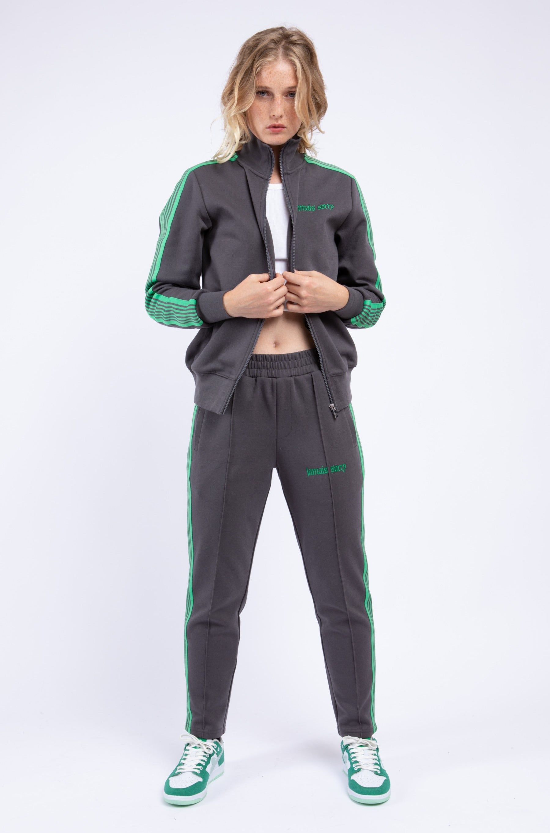 Montchavin Green sold by Eleven Paris product image thumbnail 5