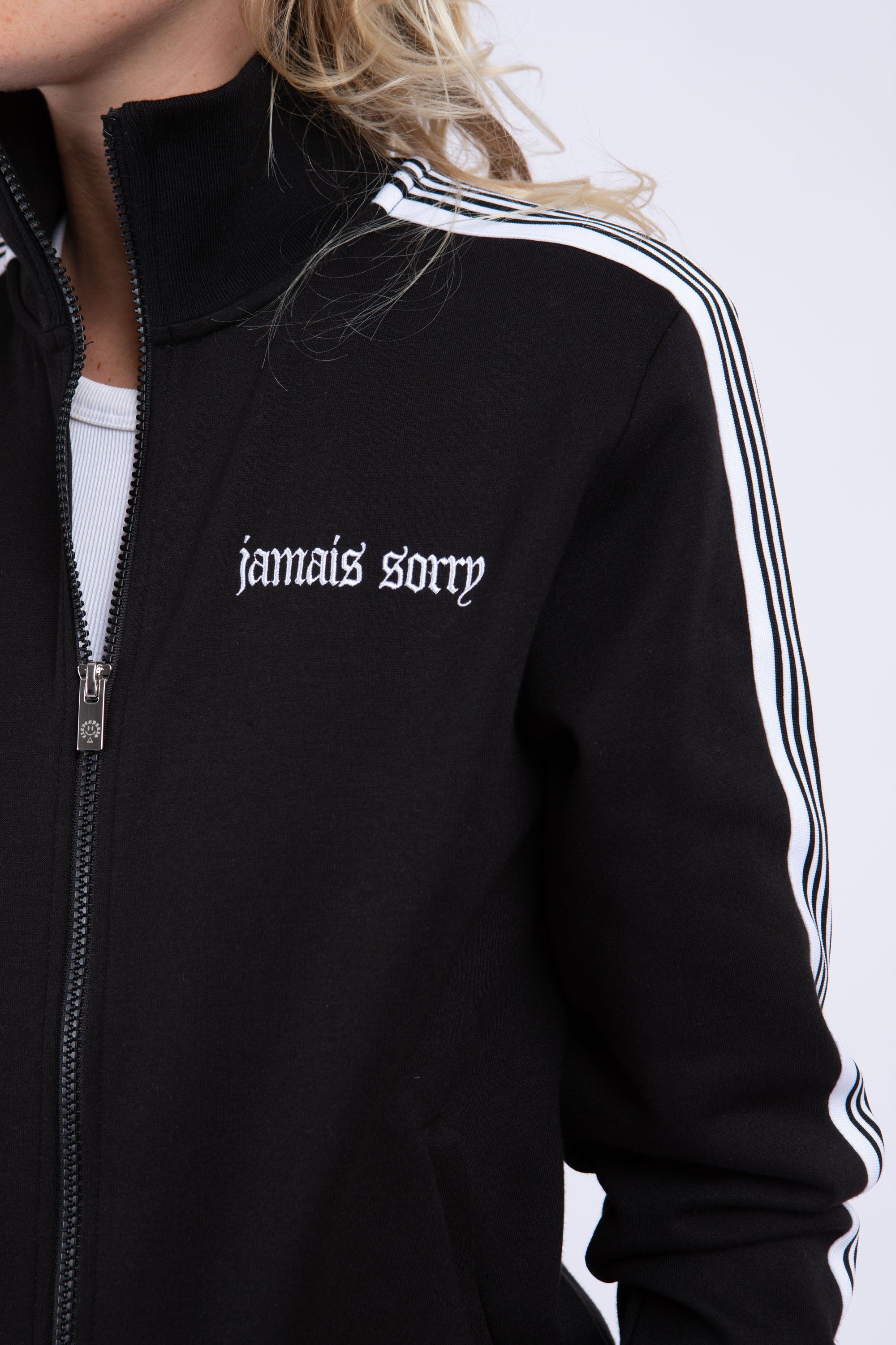 Montchavin Wht sold by Eleven Paris product image thumbnail 5