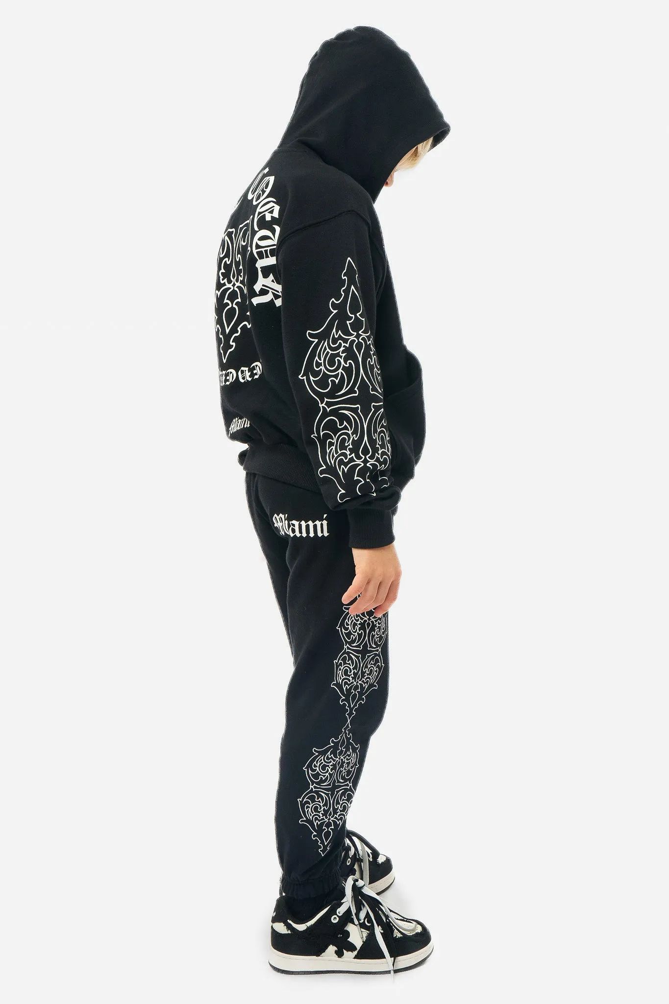 Pivoine Noir sold by Eleven Paris product image thumbnail 4