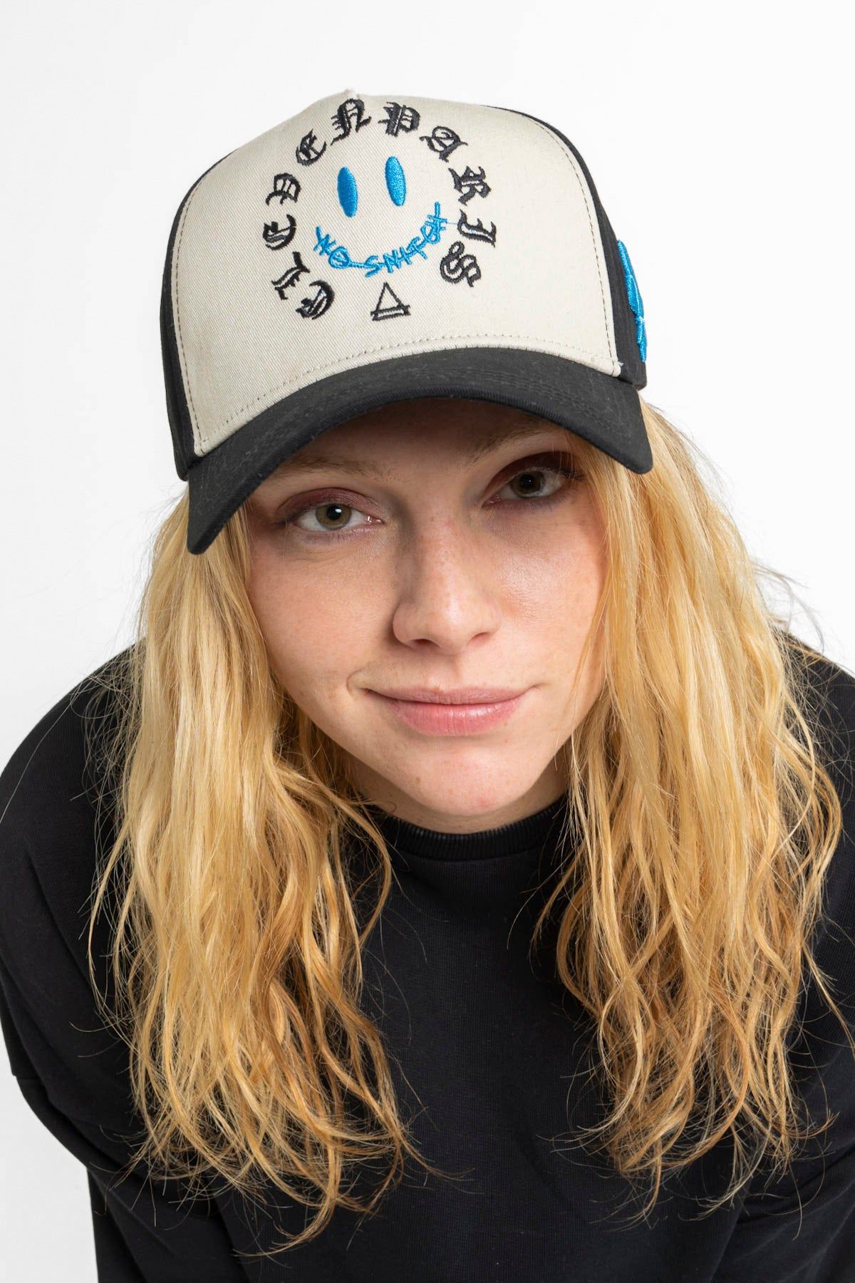 Lewin Royal sold by Eleven Paris