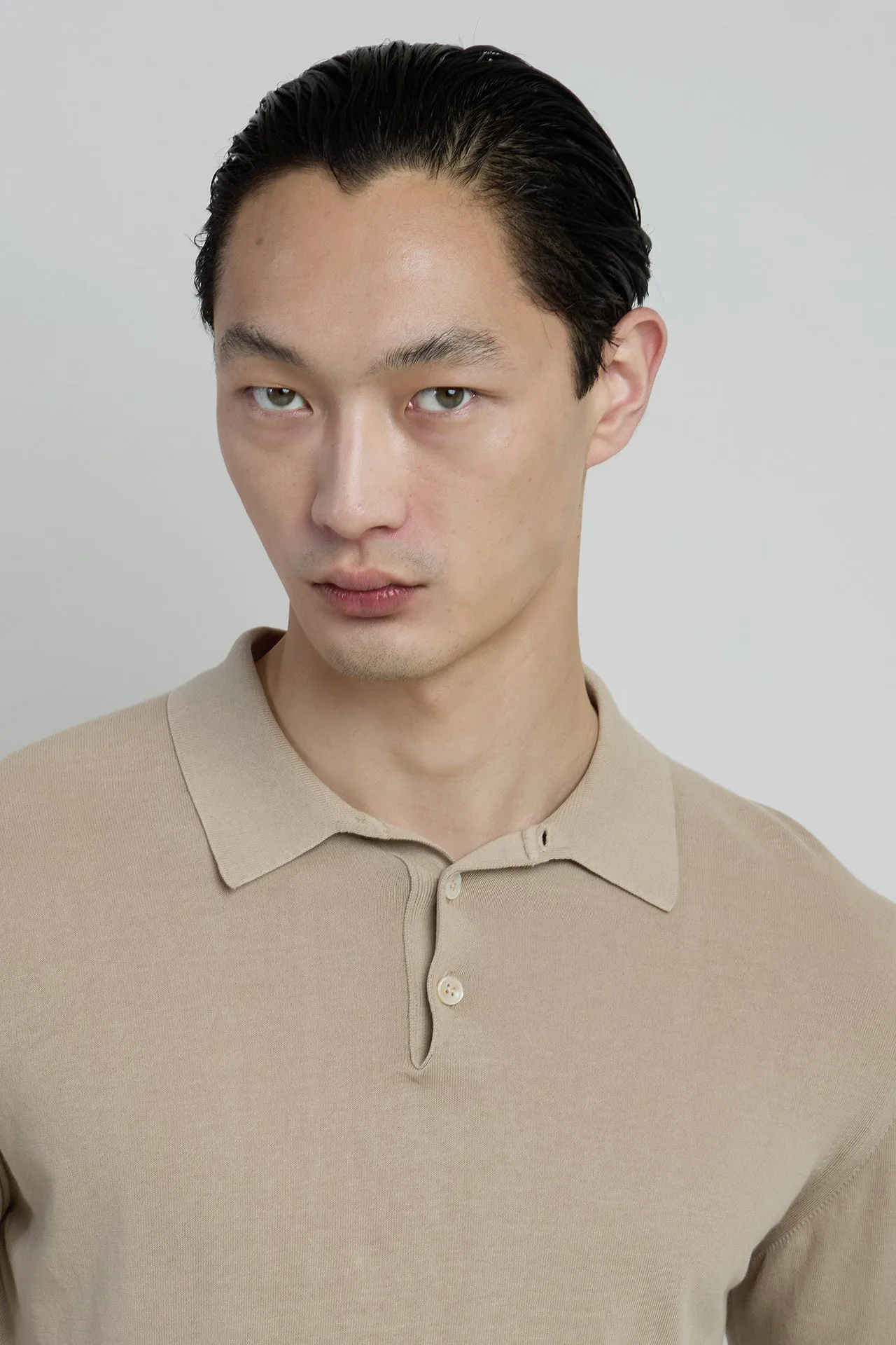 Long-Sleeved Knitted Polo Shirt in Crepe Cotton | Eleventy sold by Eleventy product image thumbnail 4