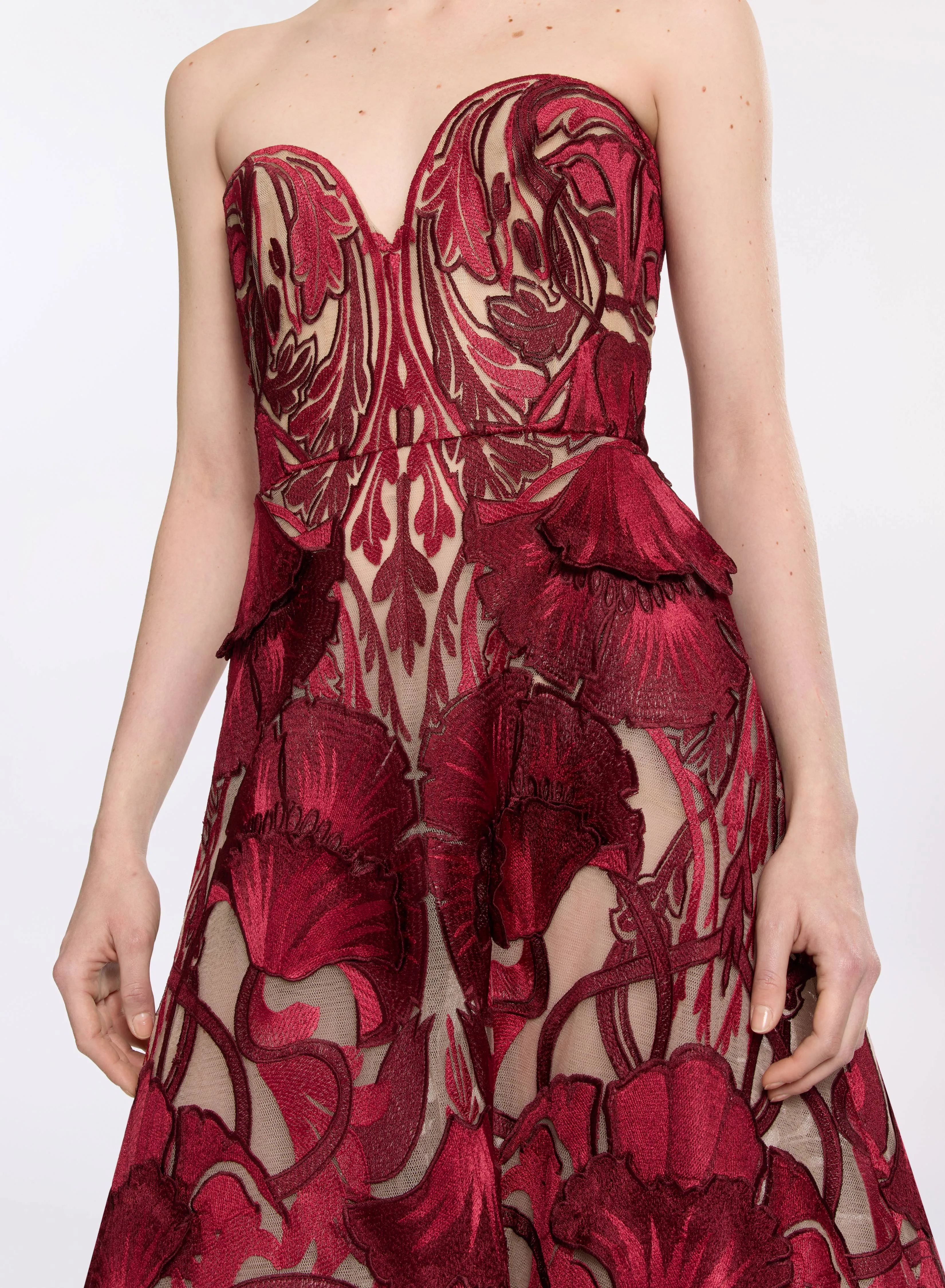 Sequin Embroidered Tulle Midi Dress sold by Elie Saab product image thumbnail 5