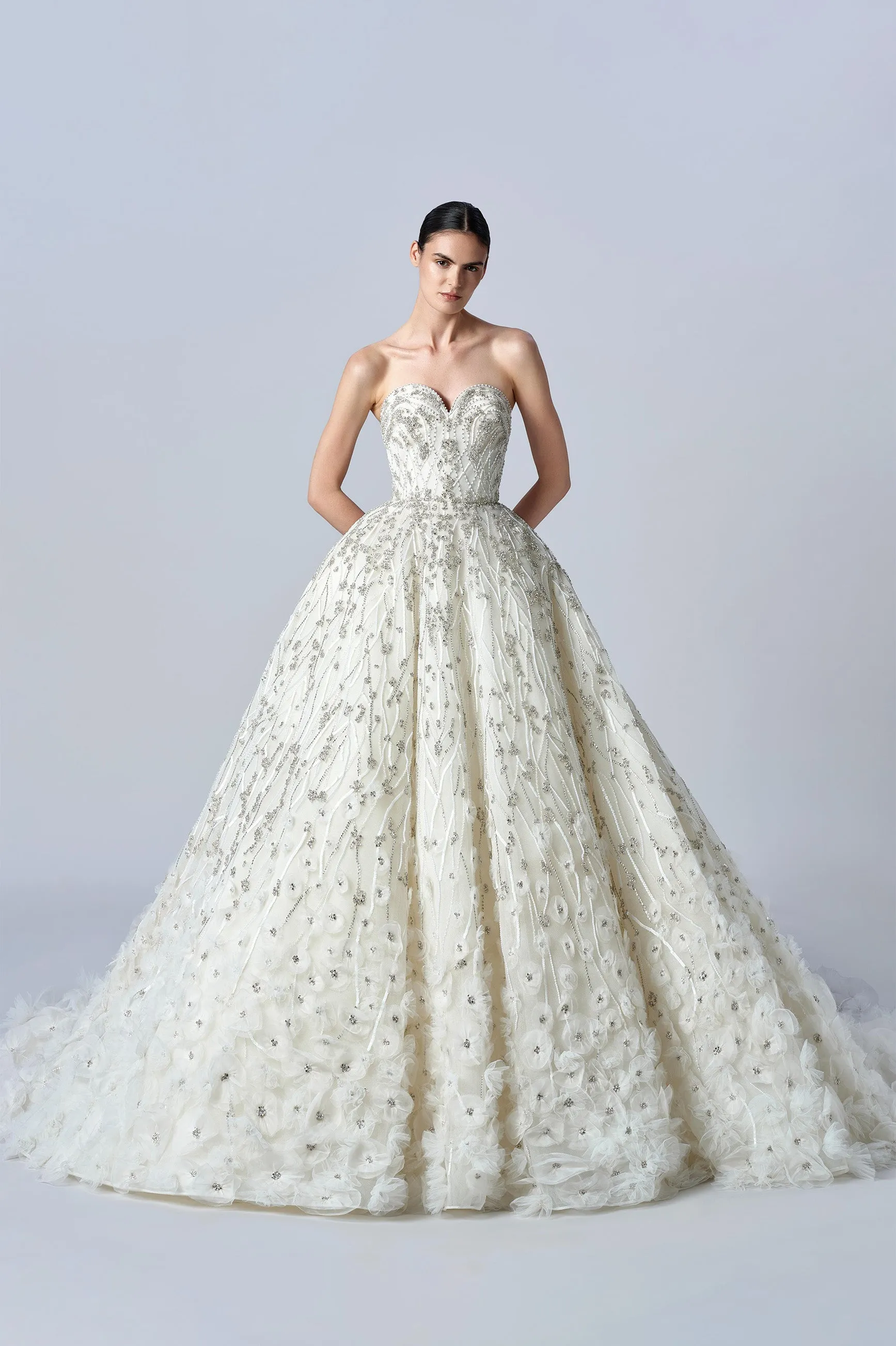 LOOK 17 sold by Elie Saab product image thumbnail 2