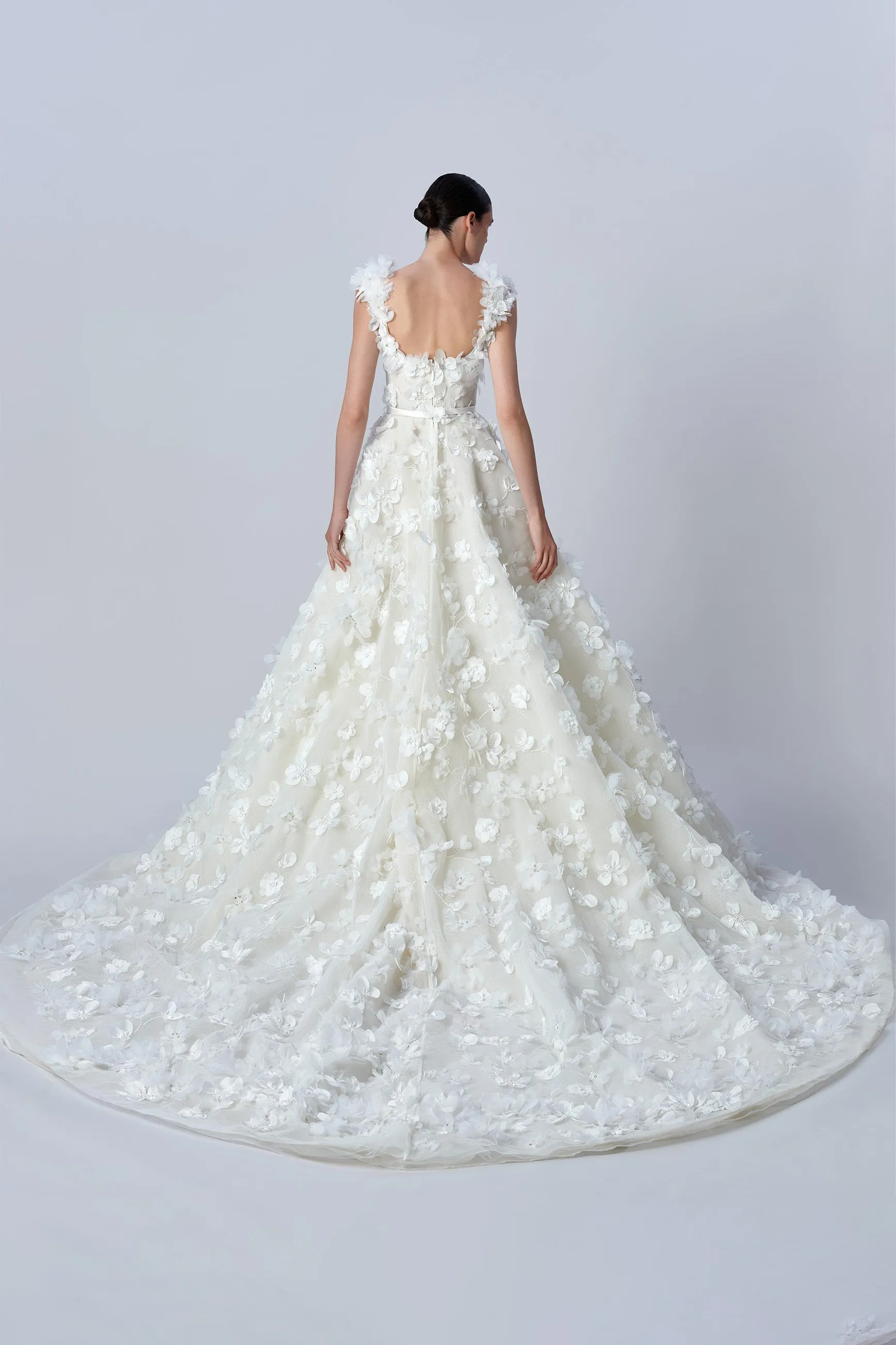 LOOK 14 sold by Elie Saab product image thumbnail 3