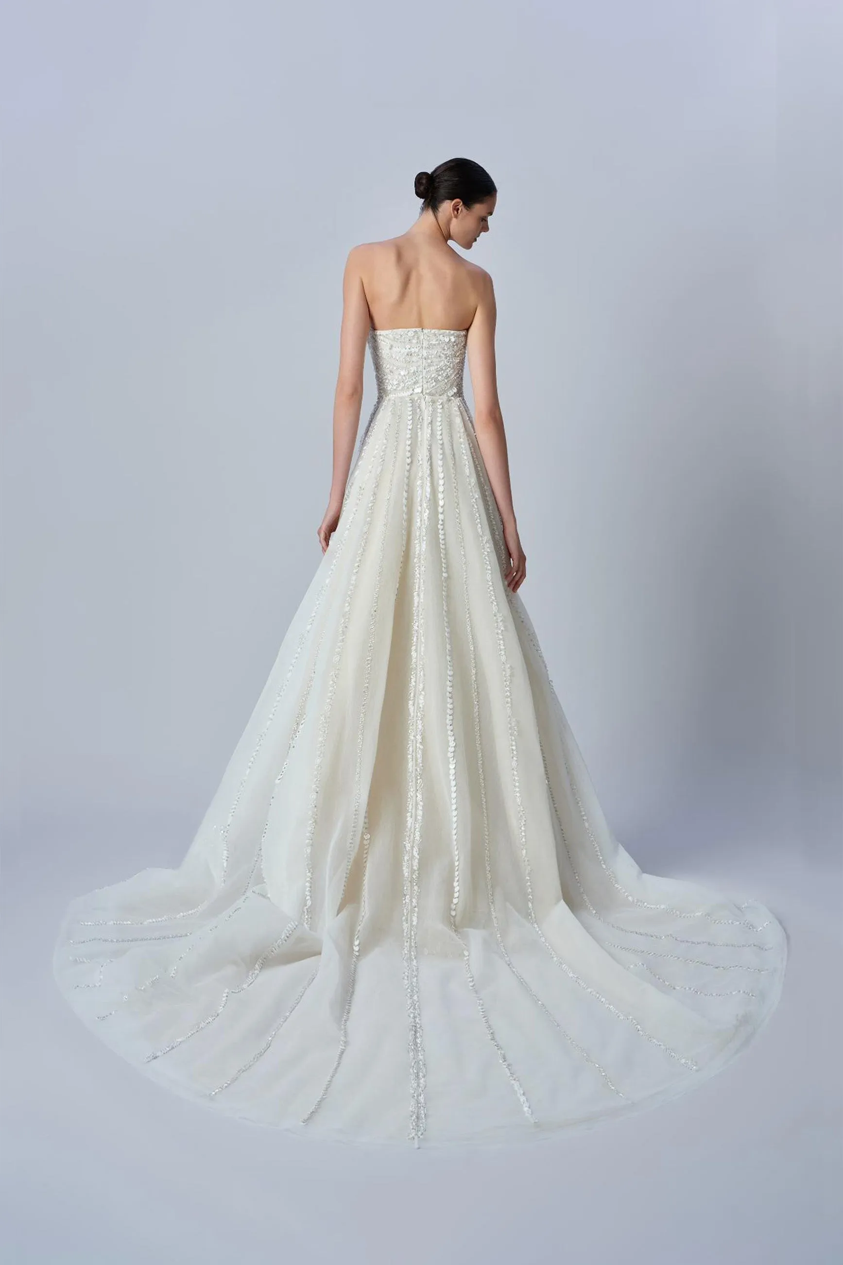 LOOK 13 sold by Elie Saab product image thumbnail 3