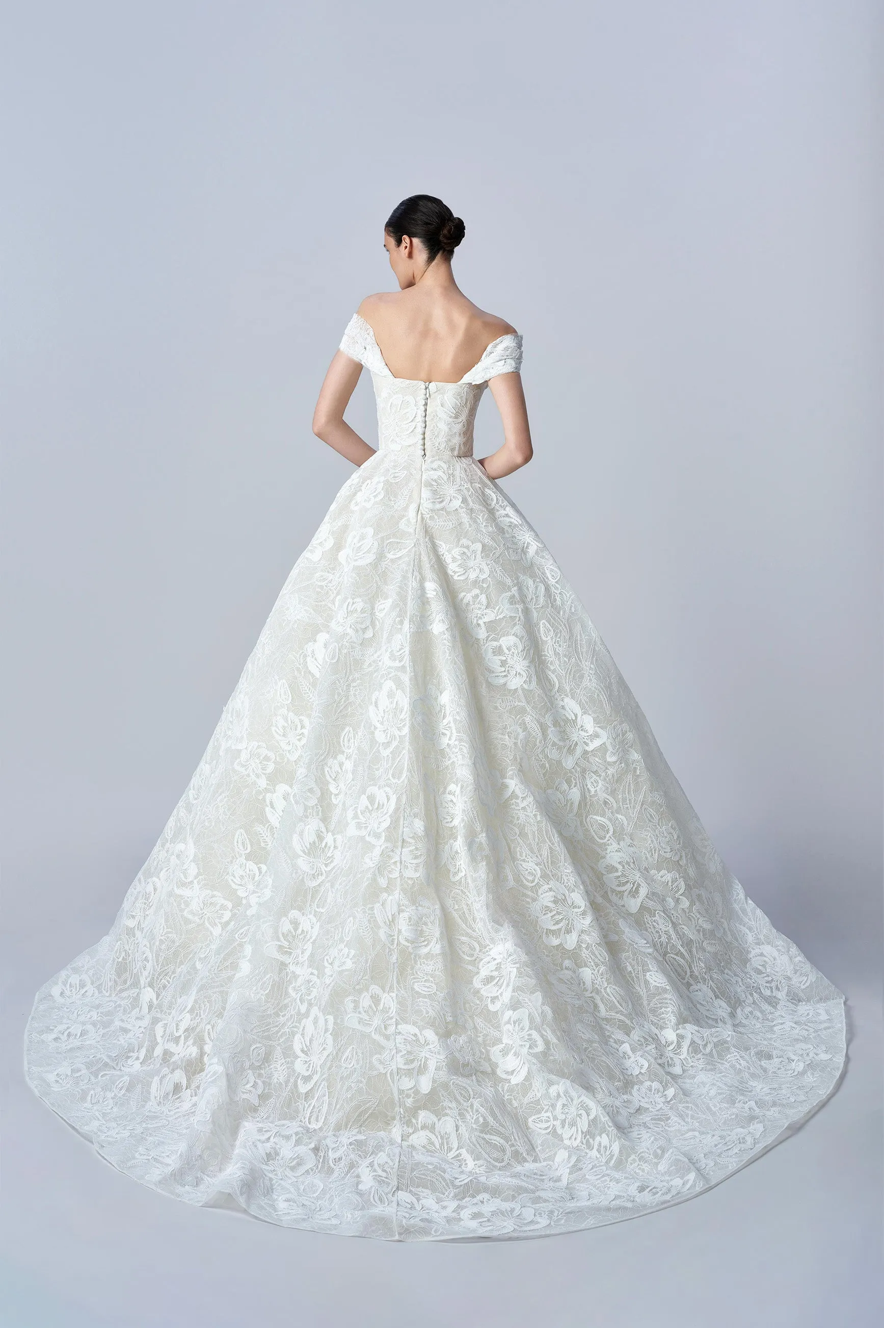 LOOK 12 sold by Elie Saab product image thumbnail 3