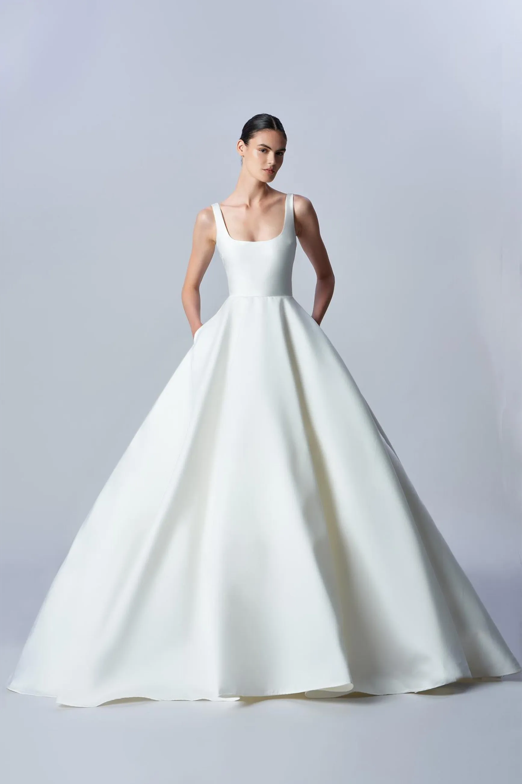 LOOK 3 sold by Elie Saab product image thumbnail 2