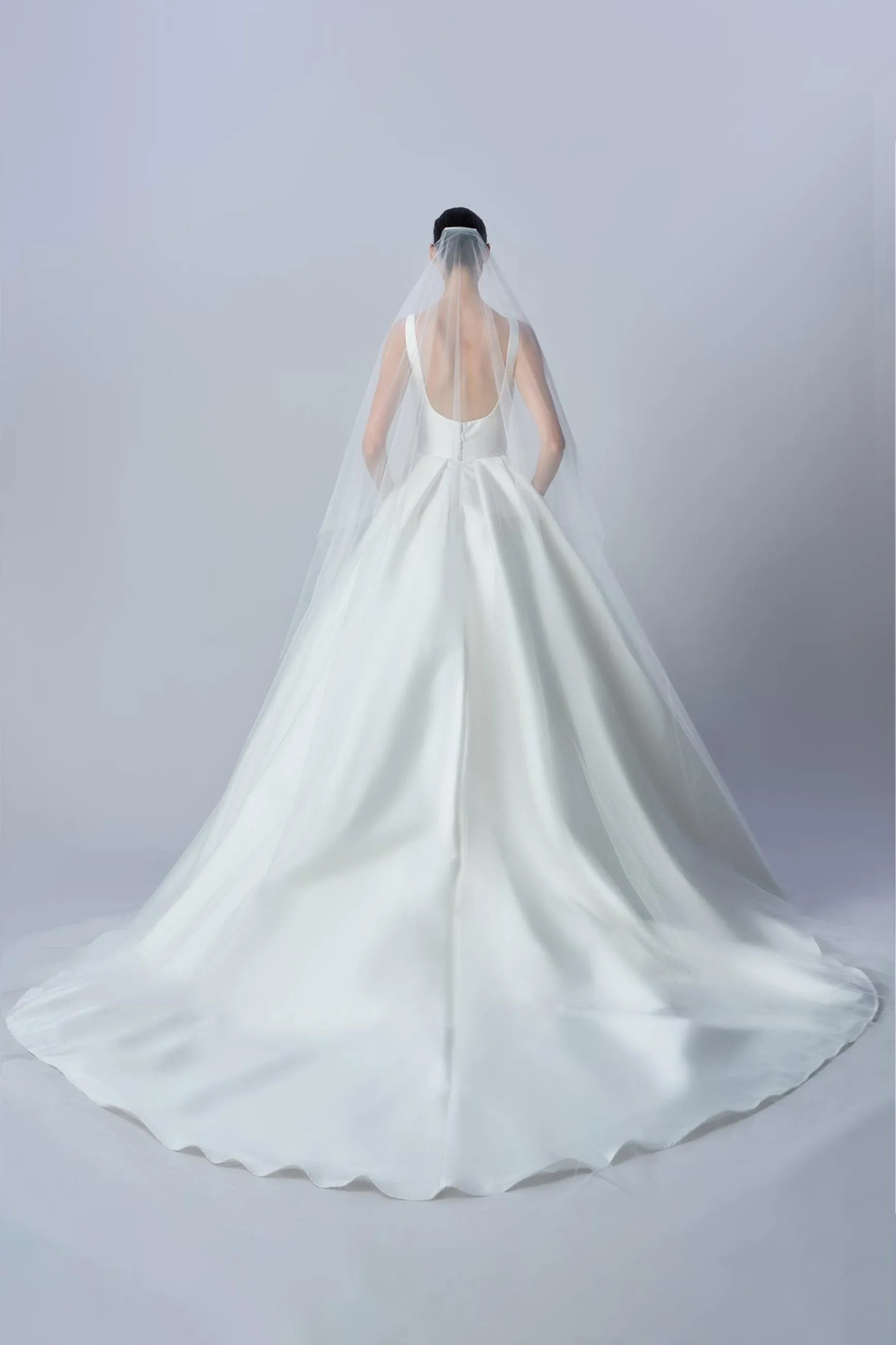 LOOK 3 sold by Elie Saab product image thumbnail 4