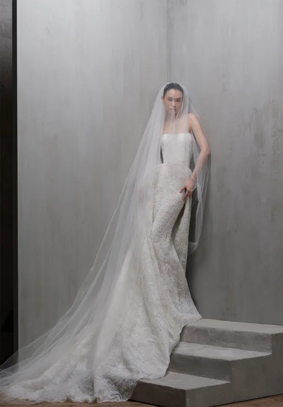 LOOK 2 sold by Elie Saab