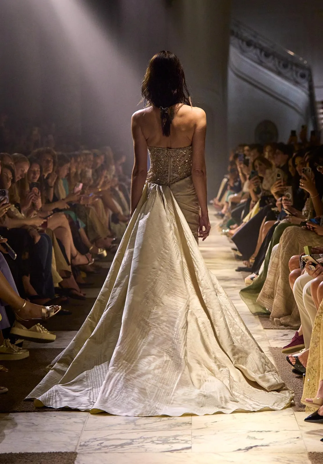 Look 56 sold by Elie Saab product image thumbnail 2