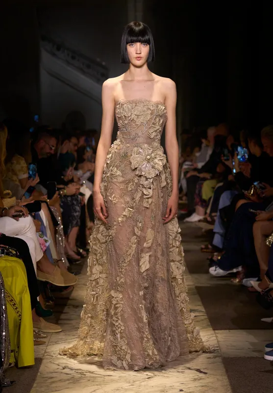 Look 54 sold by Elie Saab