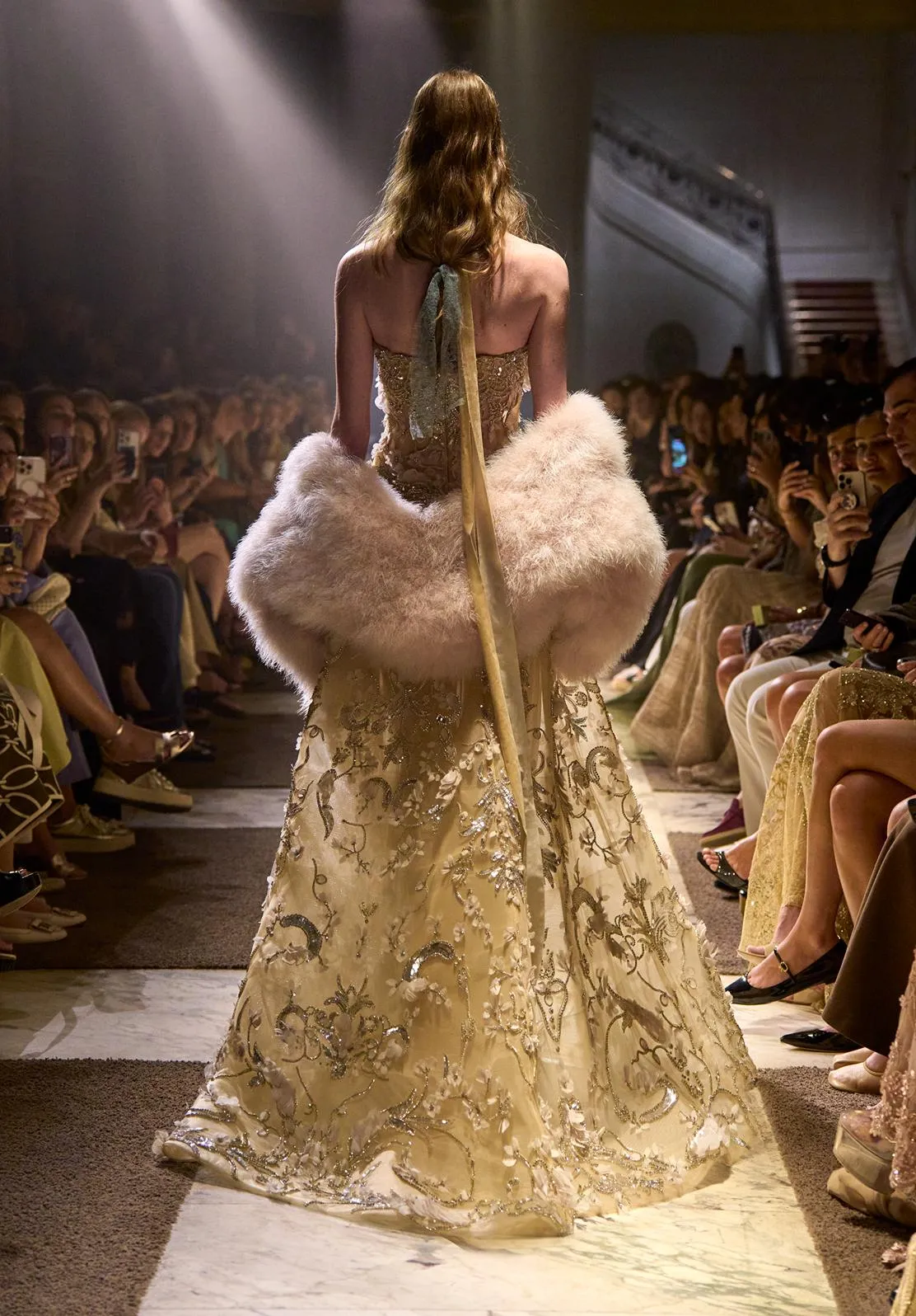 Look 55 sold by Elie Saab product image thumbnail 2