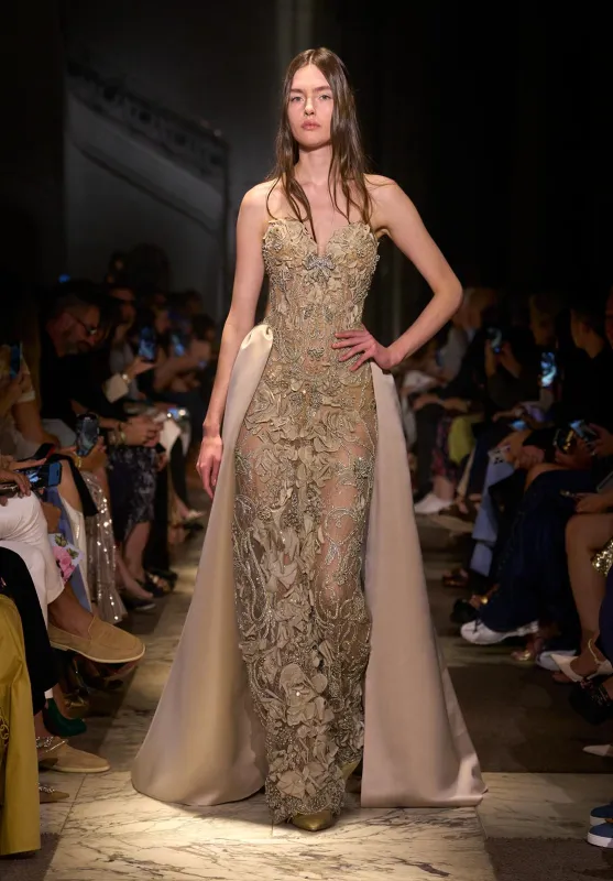 Look 53 sold by Elie Saab
