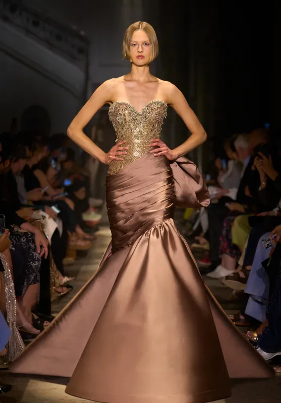 Look 51 sold by Elie Saab