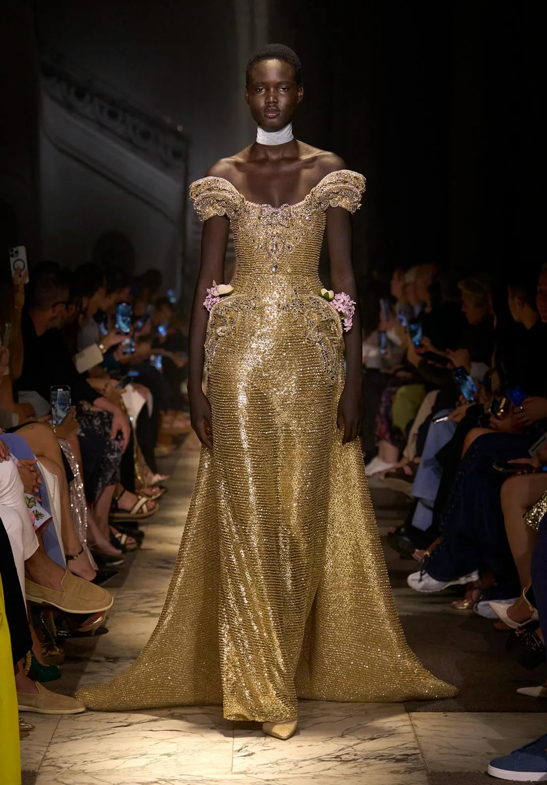 Look 49 sold by Elie Saab