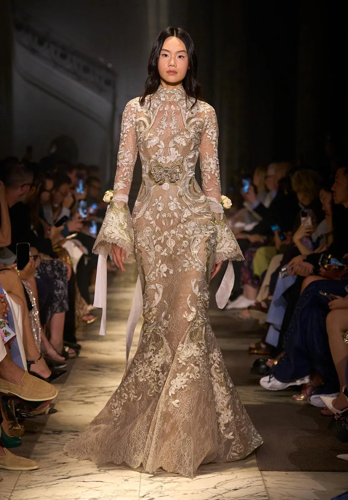 Look 47 sold by Elie Saab