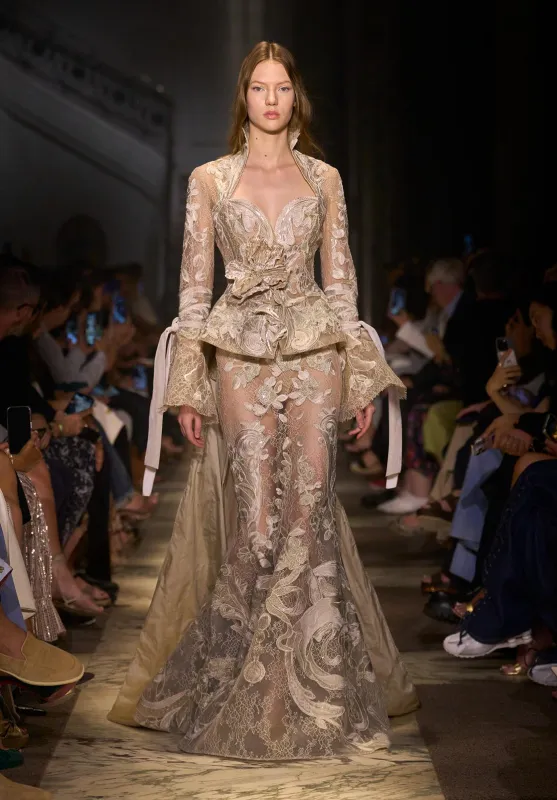 Look 46 made by Elie Saab