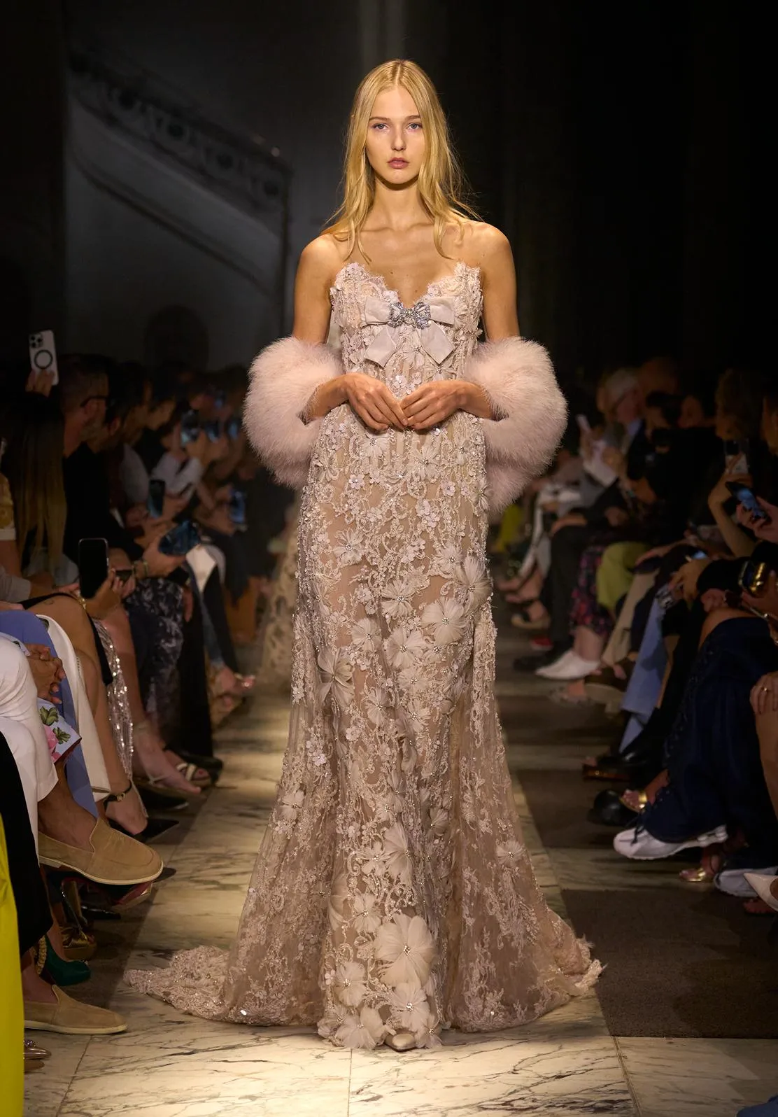 Look 44 sold by Elie Saab