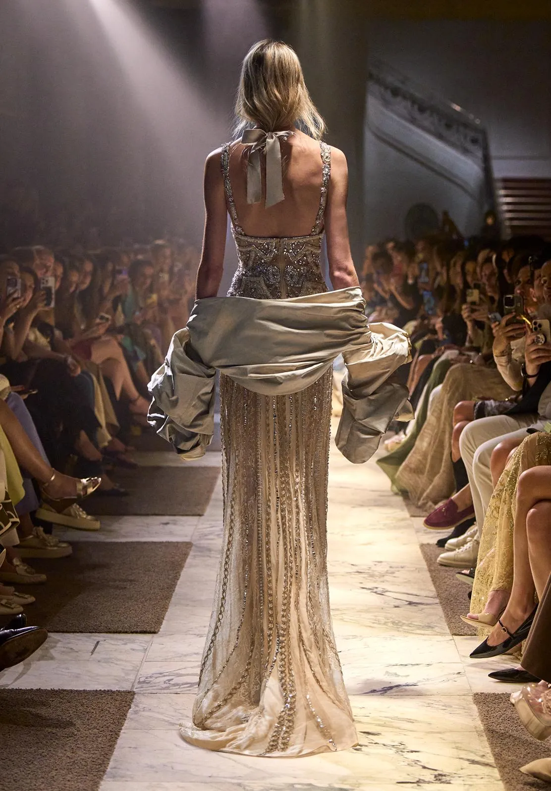 Look 28 sold by Elie Saab product image thumbnail 2