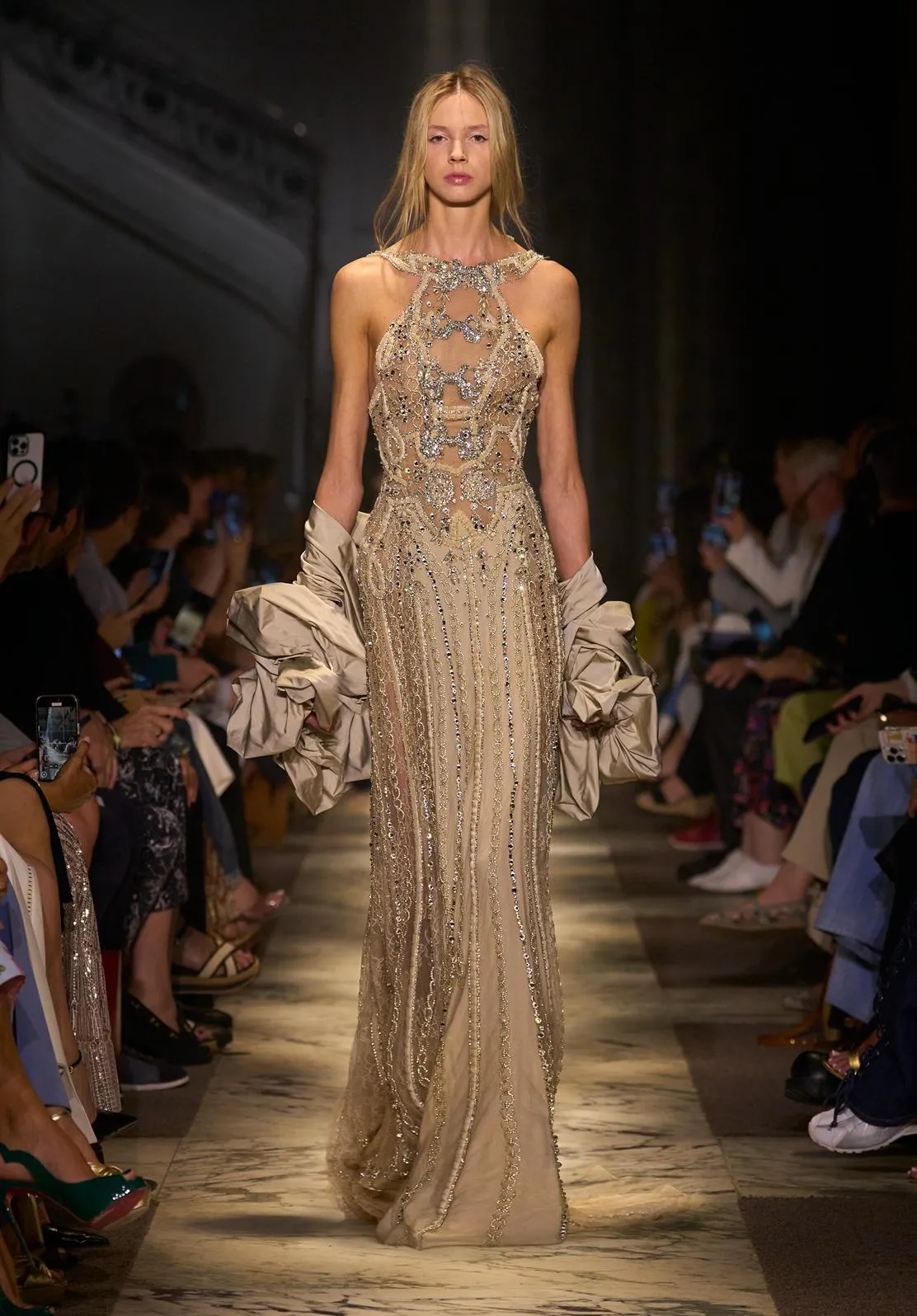 Look 28 sold by Elie Saab