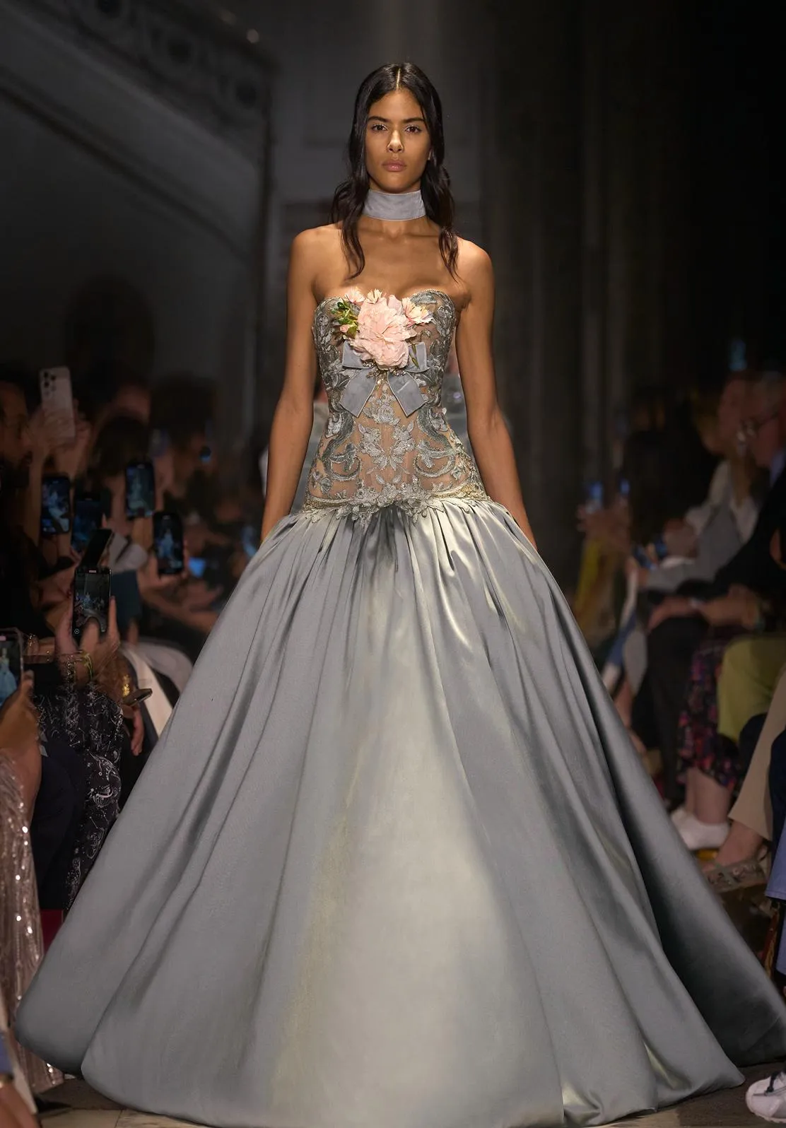 Look 22 sold by Elie Saab