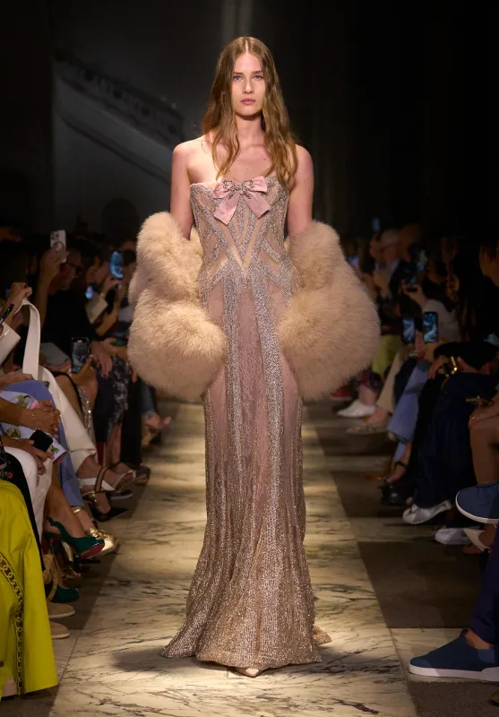 Look 17 sold by Elie Saab