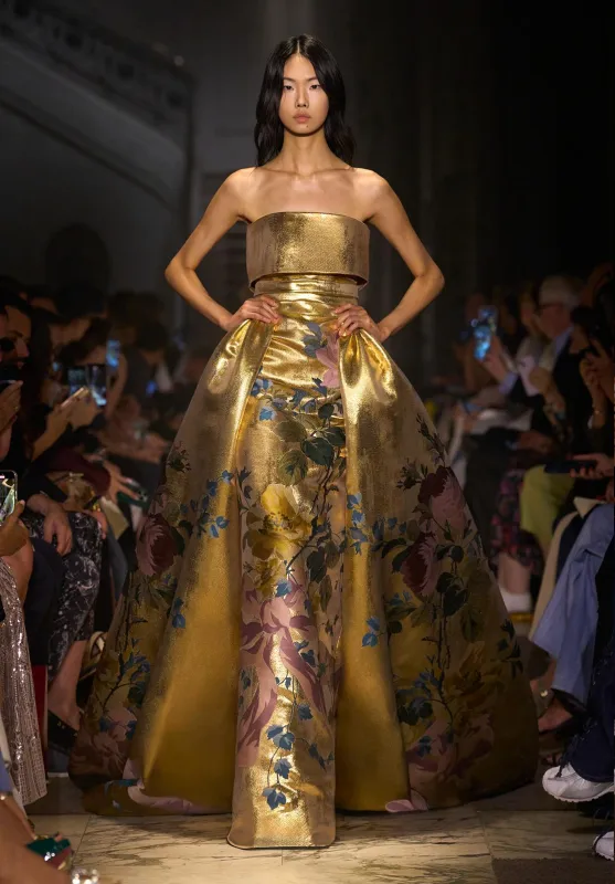 Look 12 sold by Elie Saab
