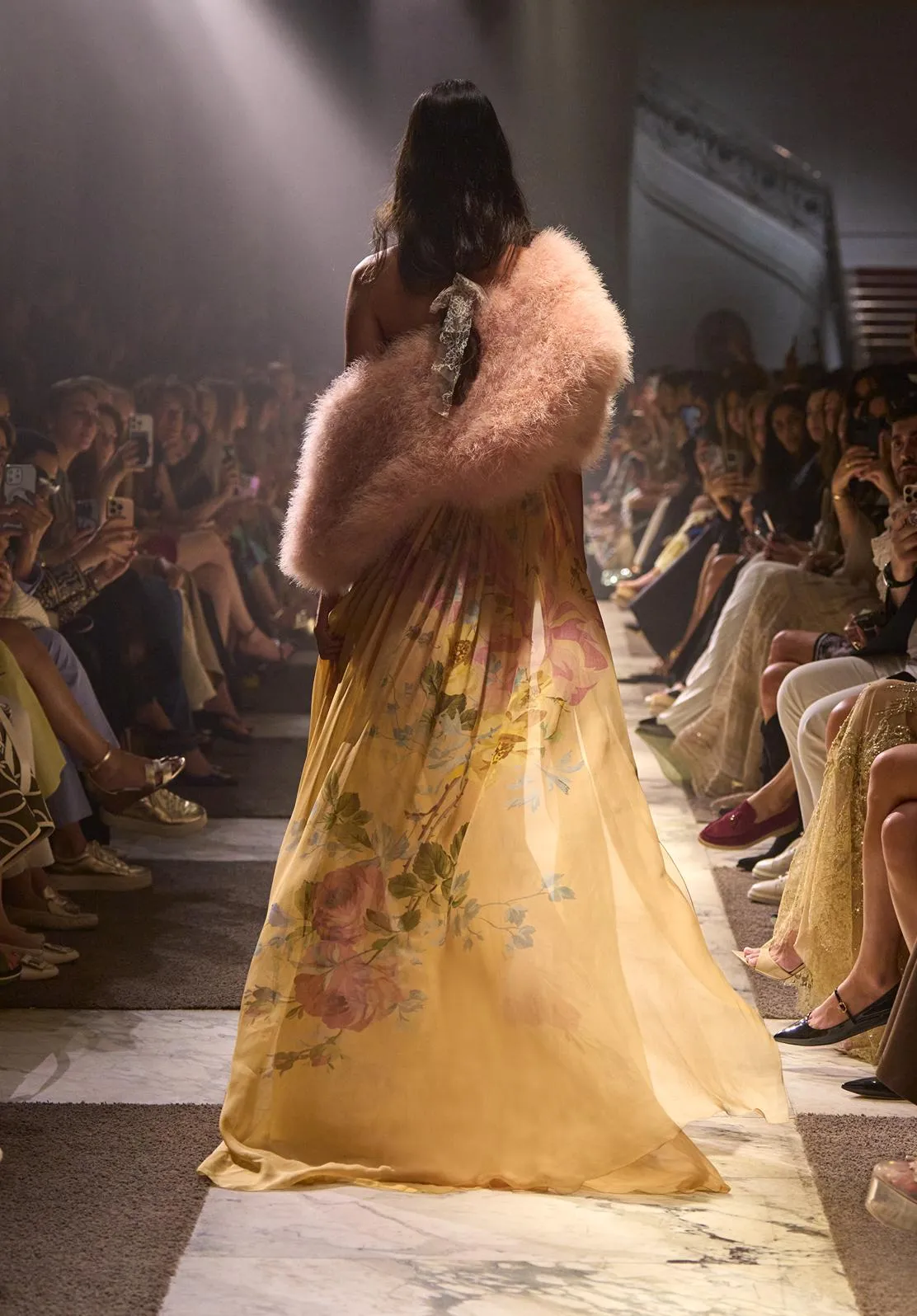 Look 9 sold by Elie Saab product image thumbnail 2