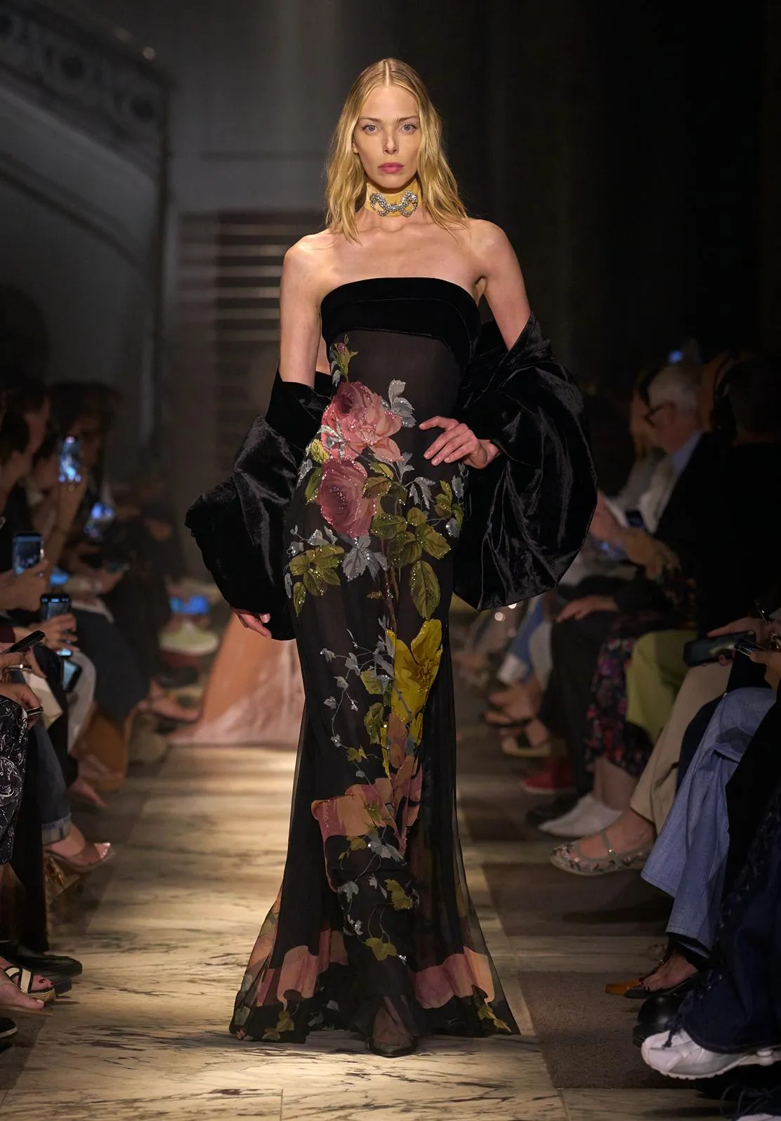 Look 5 sold by Elie Saab