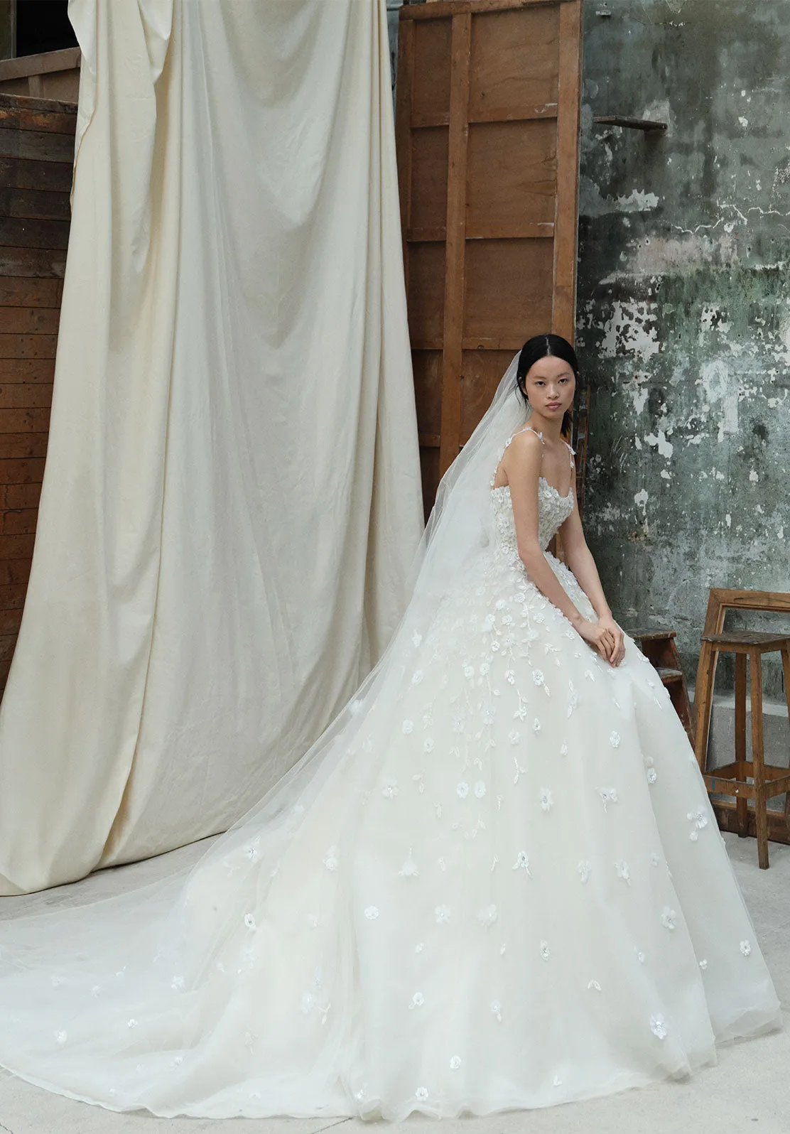 Look 8 sold by Elie Saab