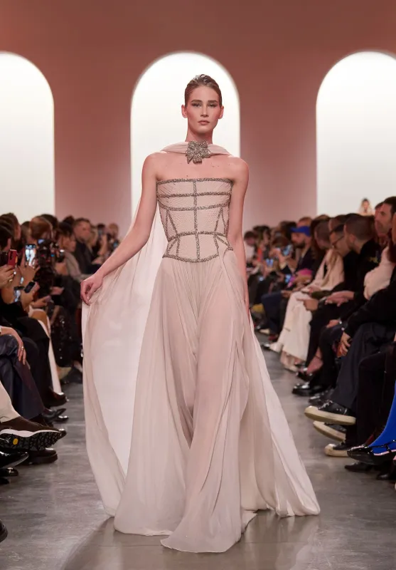 Look 46 sold by Elie Saab