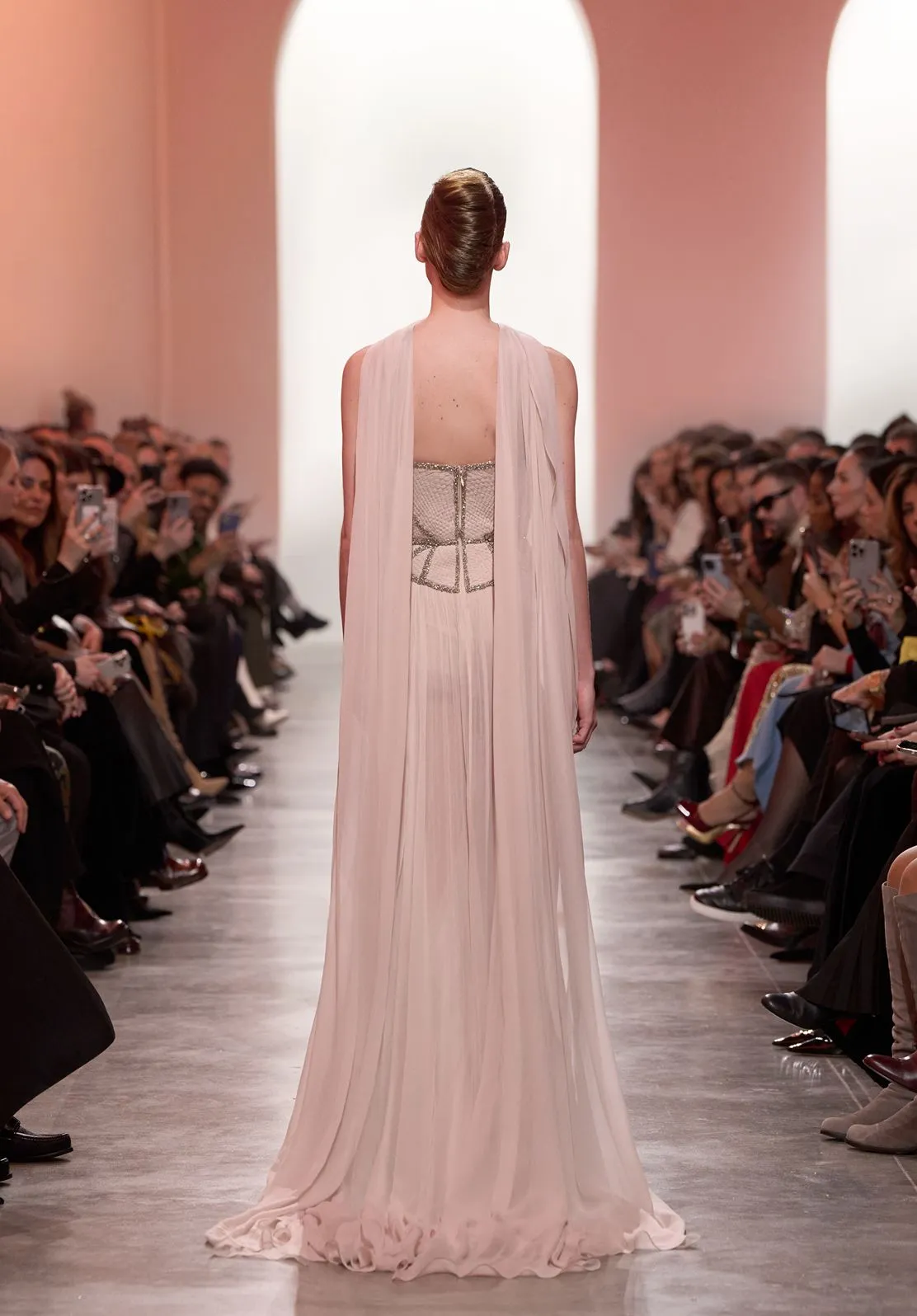 Look 46 sold by Elie Saab product image thumbnail 2