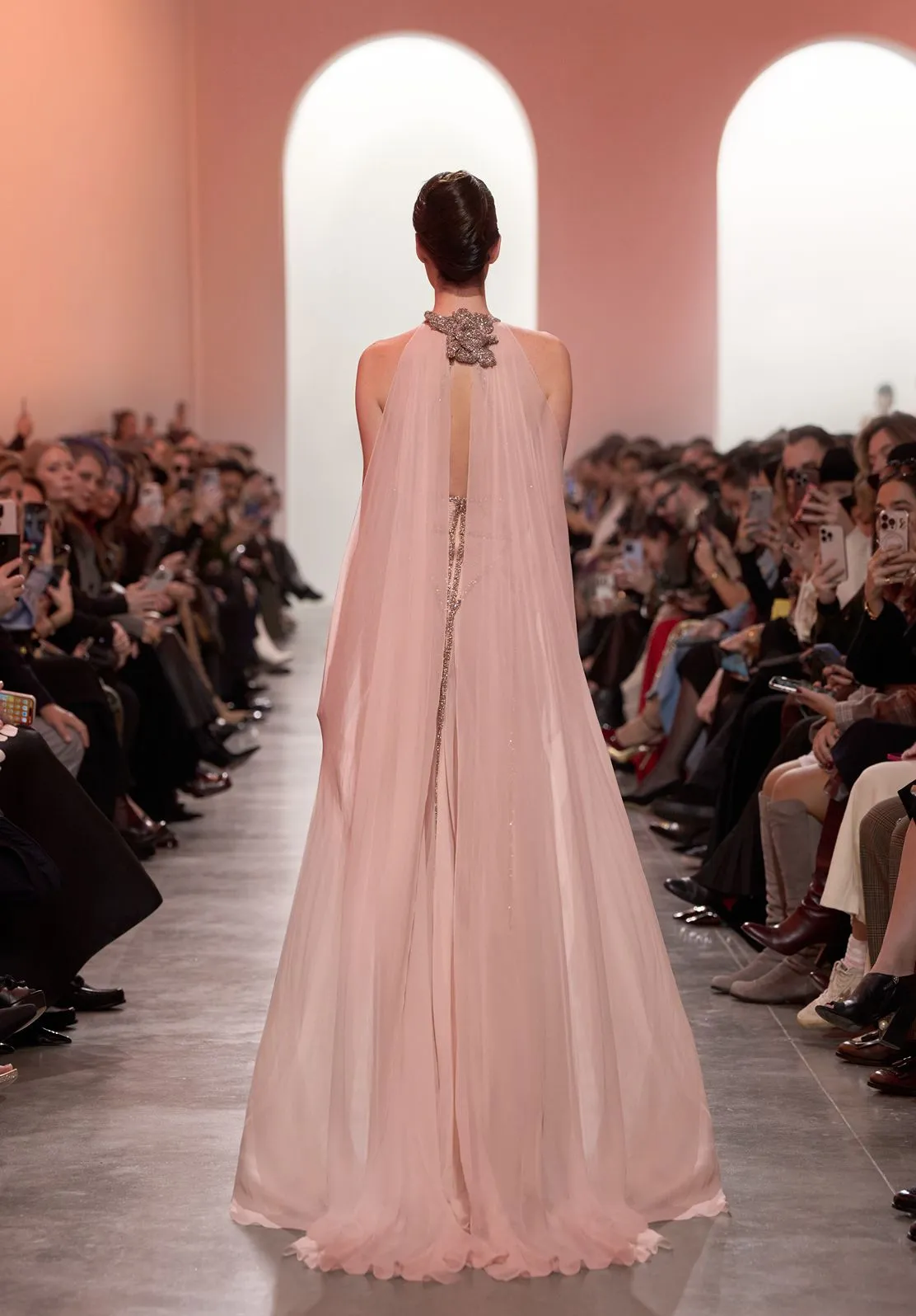 Look 44 sold by Elie Saab product image thumbnail 2