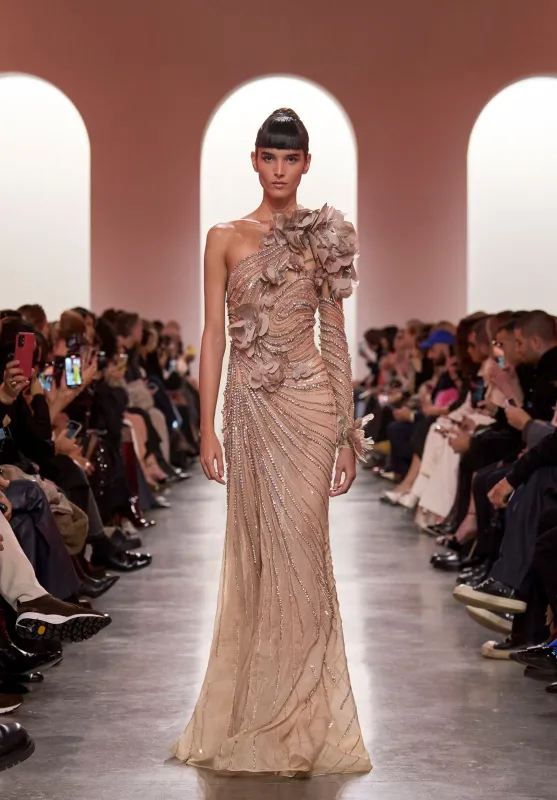 Look 33 sold by Elie Saab