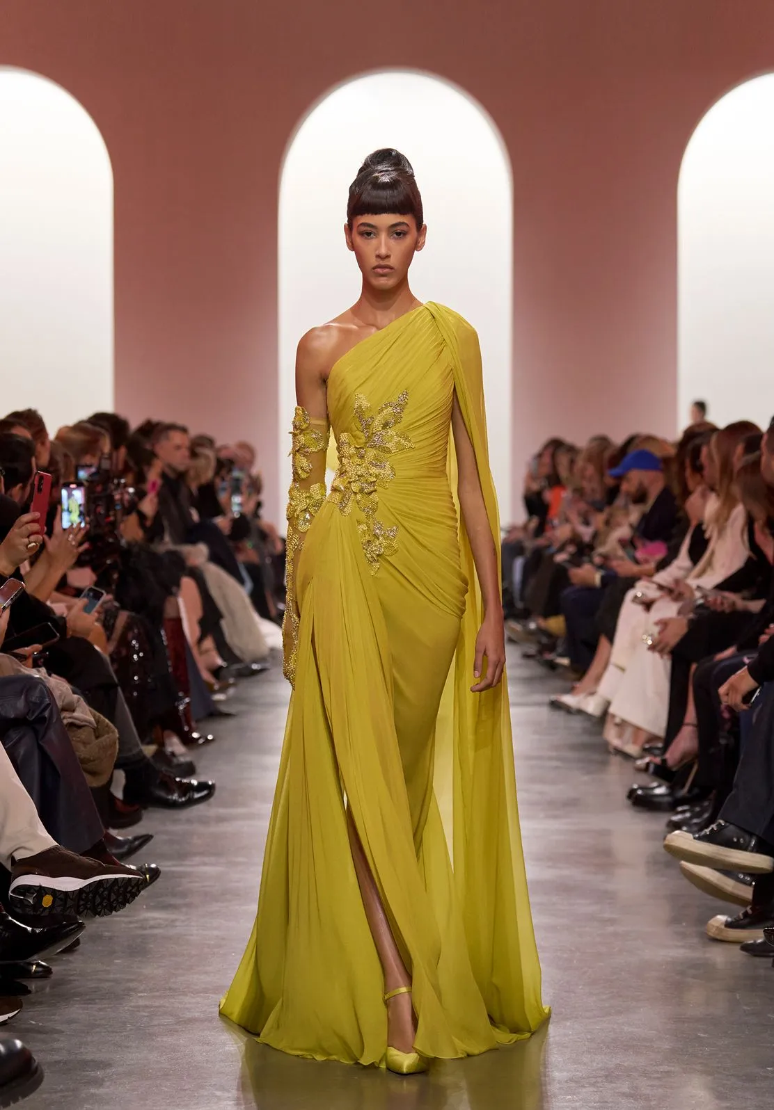 Look 34 sold by Elie Saab