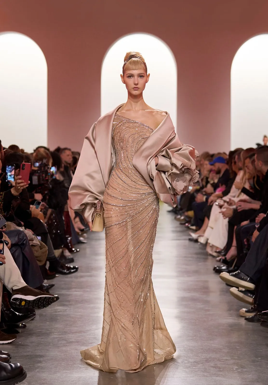 Look 32 sold by Elie Saab