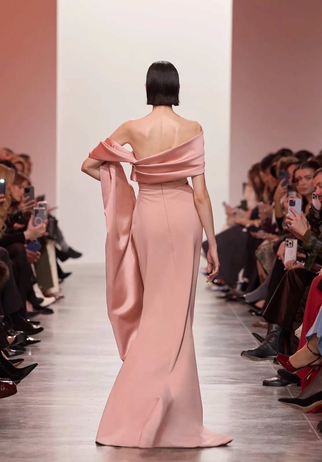 Look 3 sold by Elie Saab product image thumbnail 2