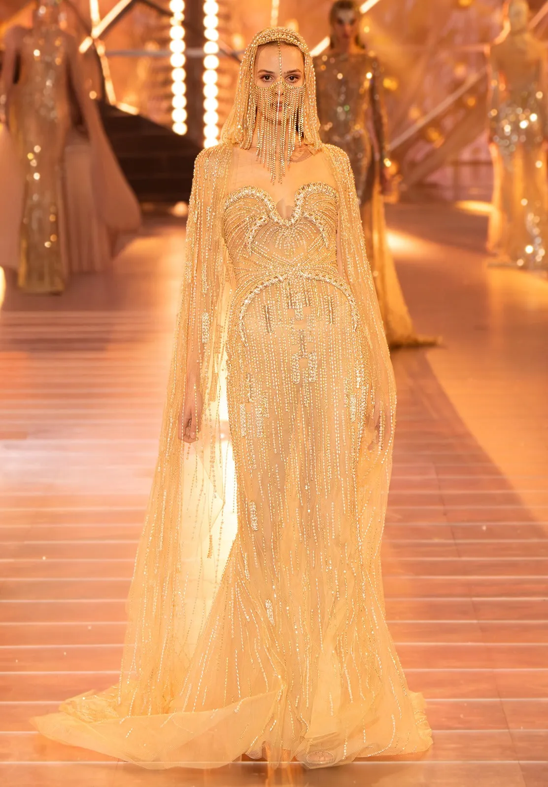 Look 51 sold by Elie Saab