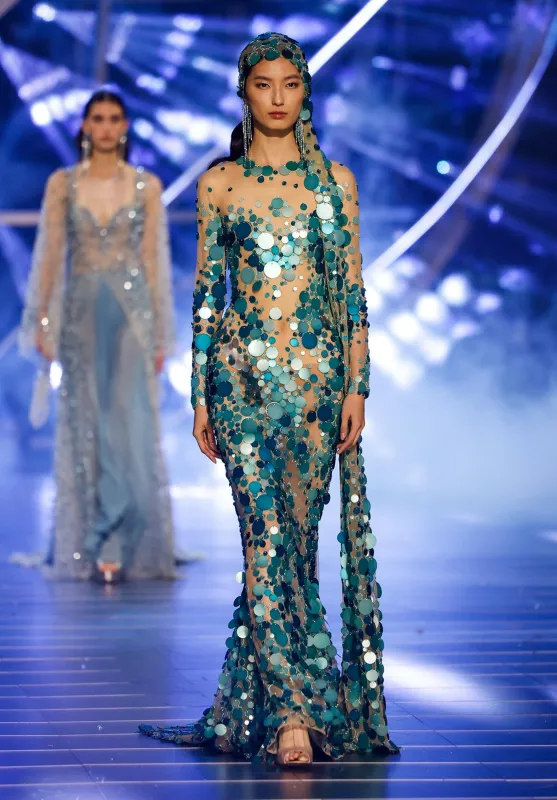 Look 37 sold by Elie Saab
