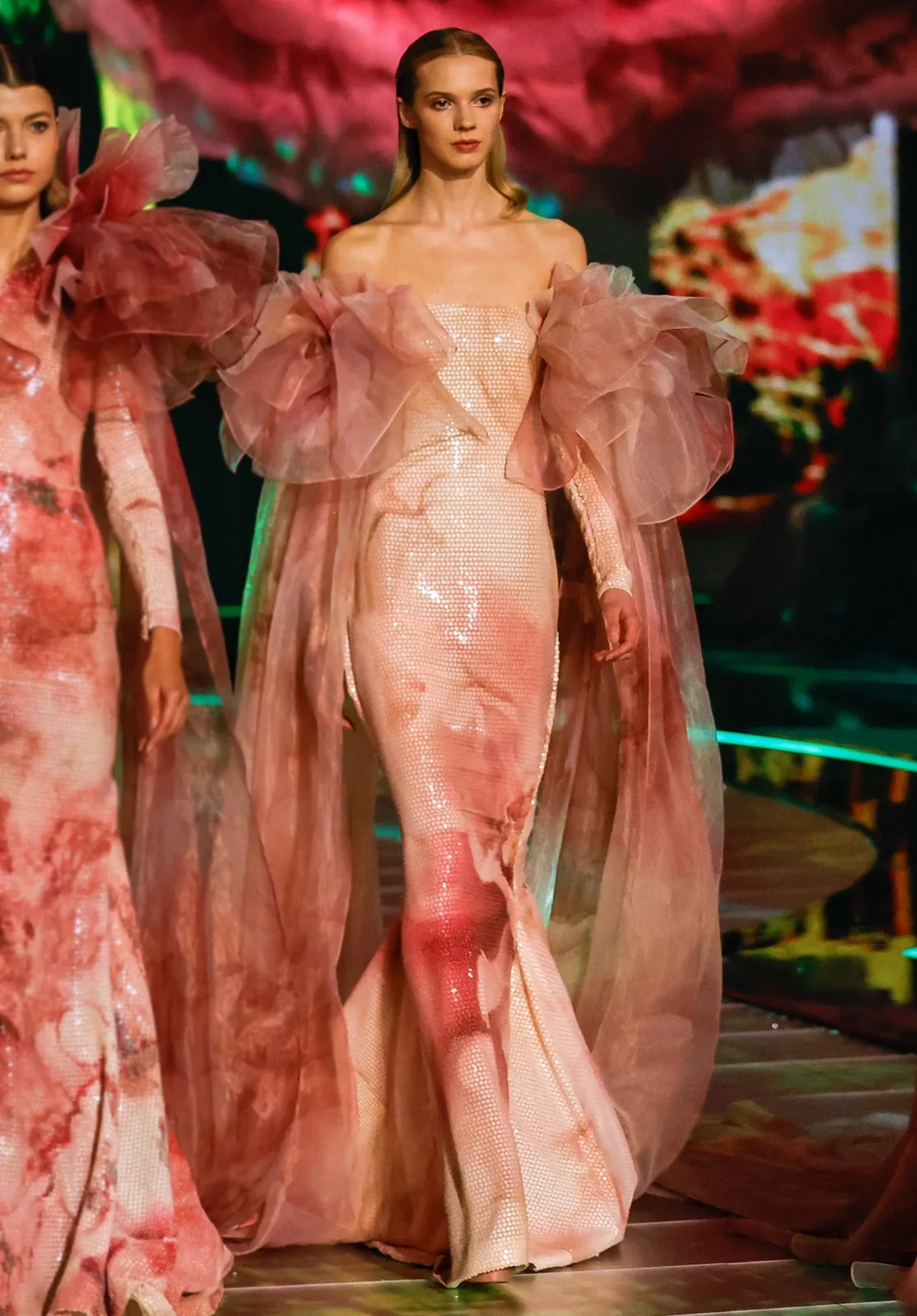 Look 17 sold by Elie Saab