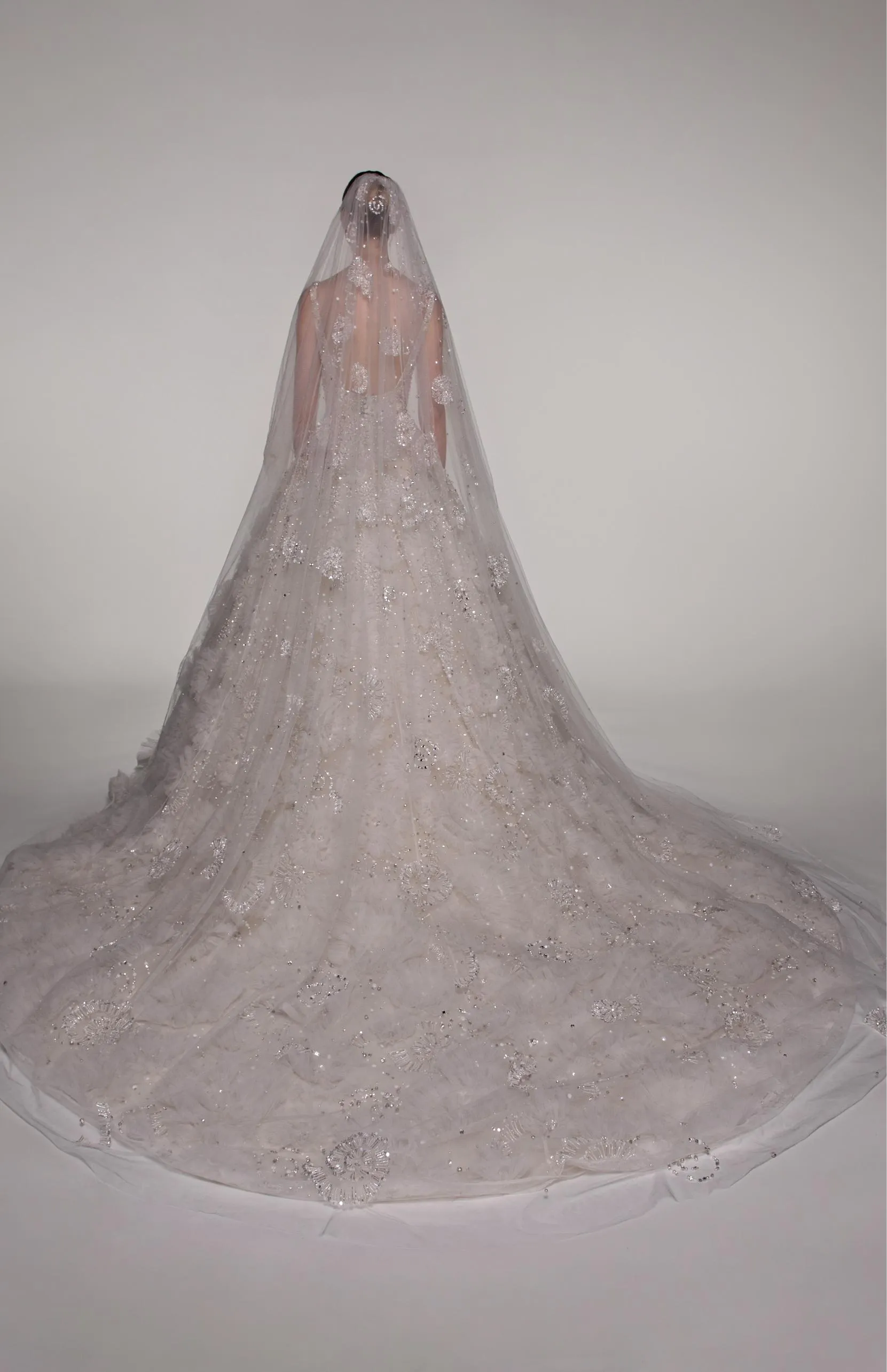 Look 15 sold by Elie Saab product image thumbnail 4