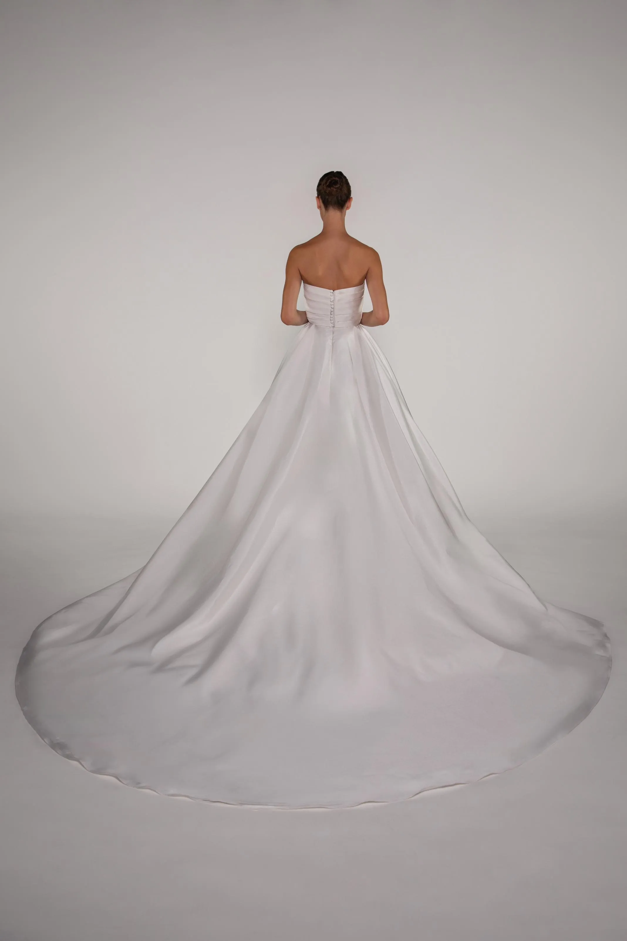 Look 13 sold by Elie Saab product image thumbnail 3