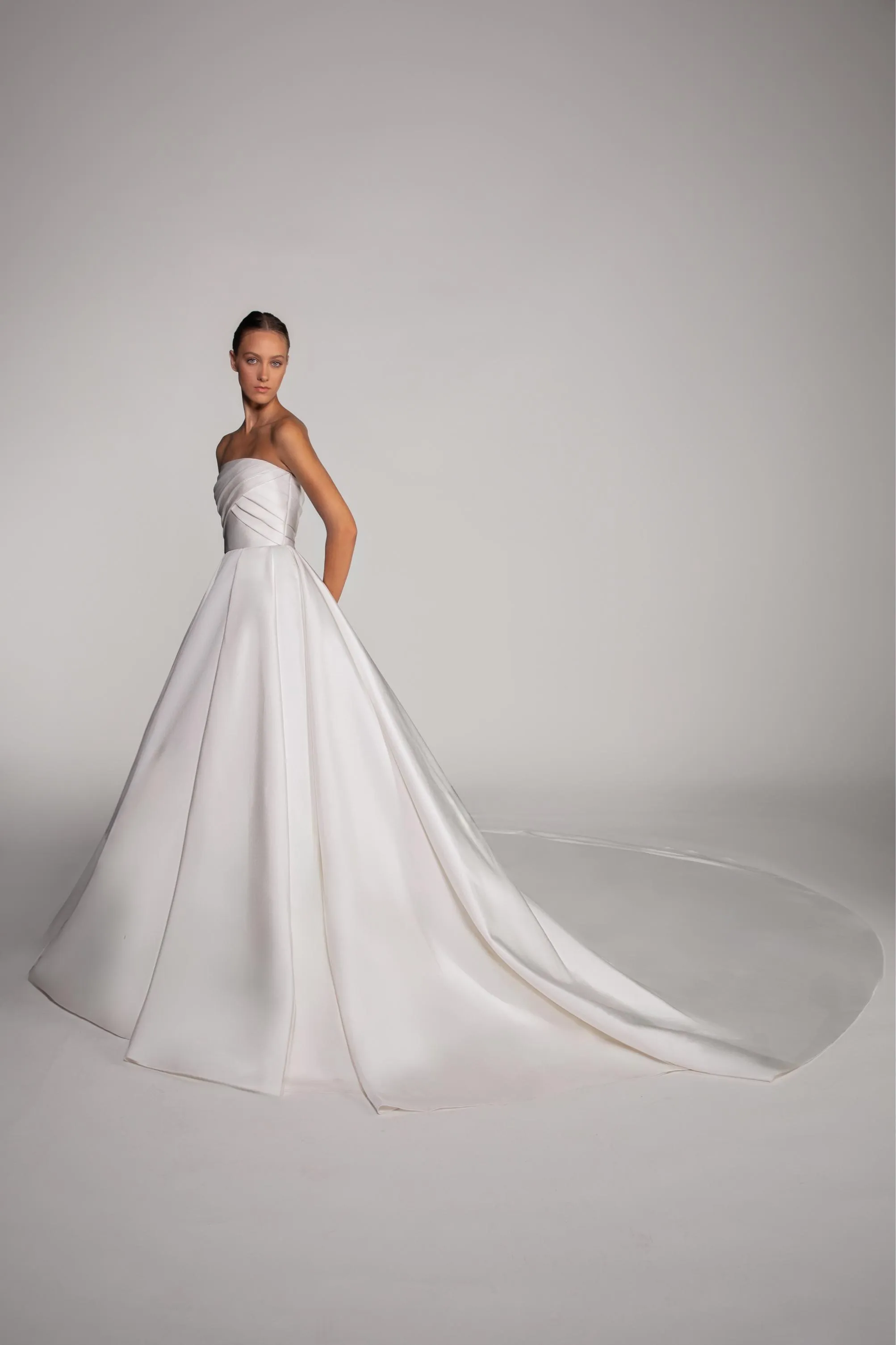 Look 13 sold by Elie Saab product image thumbnail 4