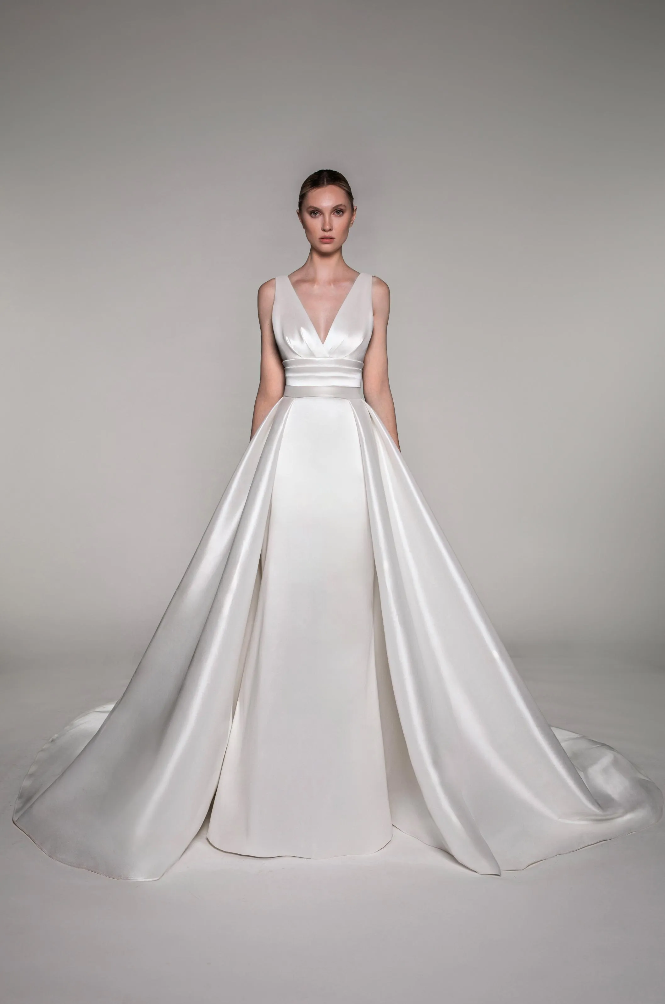 Look 5 sold by Elie Saab product image thumbnail 3