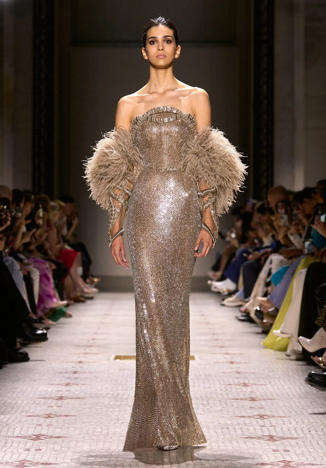 Look 40 sold by Elie Saab