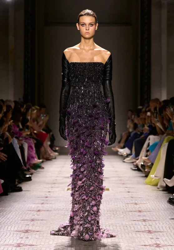 Look 39 sold by Elie Saab